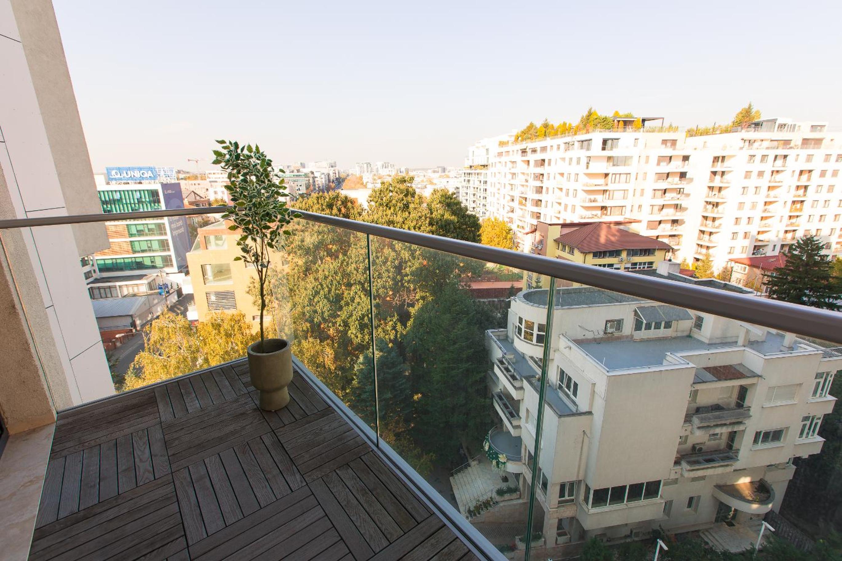 Premium Studio Apartment in Herastrau with City View