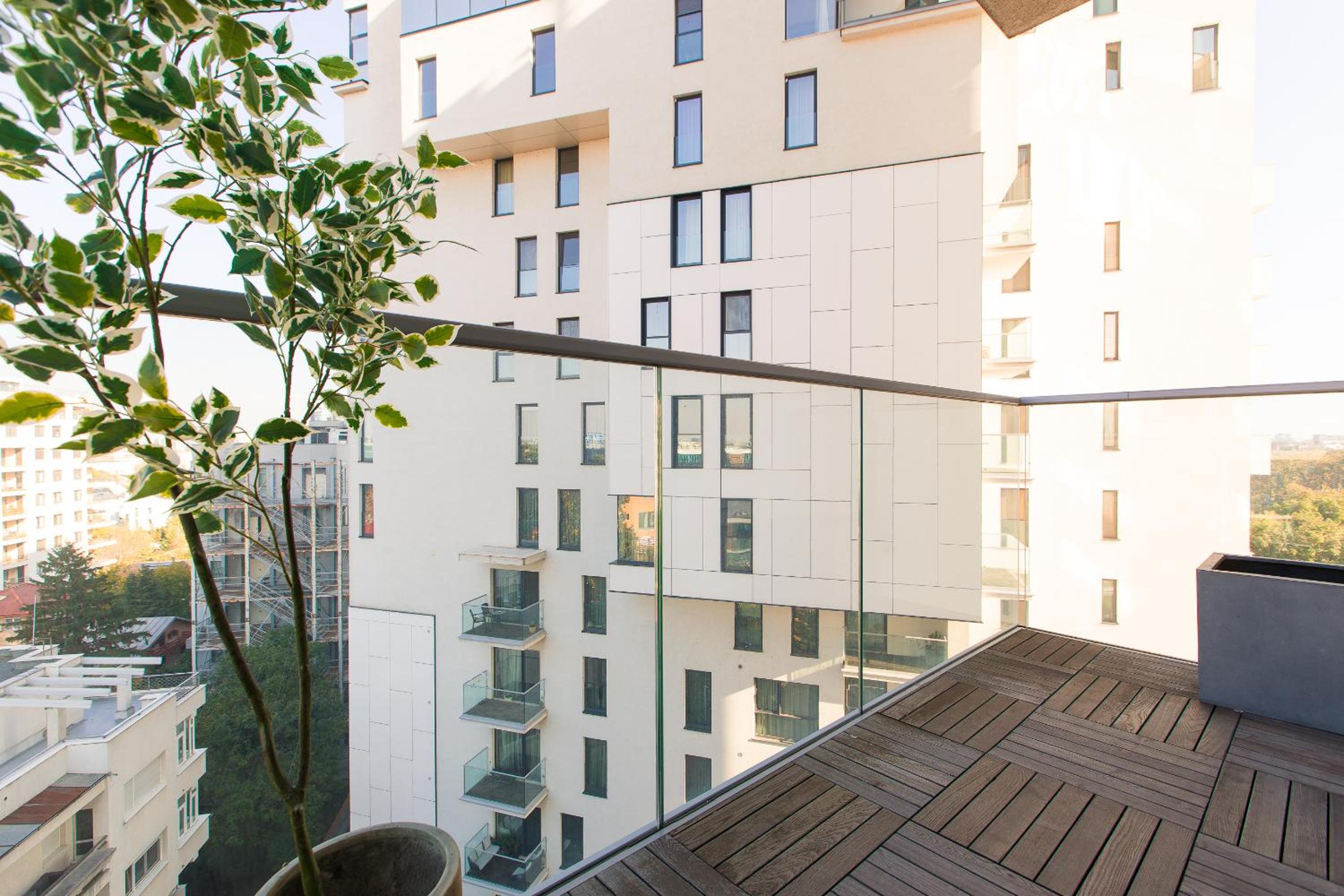 Premium Studio Apartment in Herastrau with City View