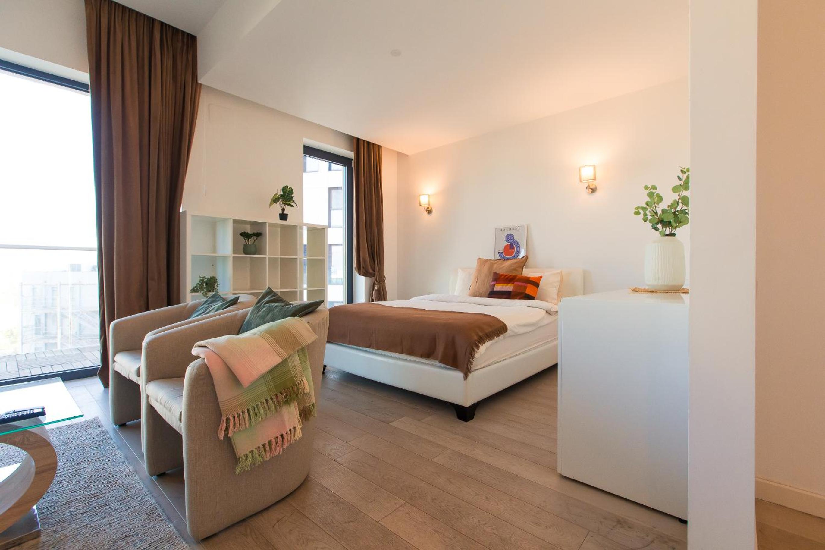Premium Studio Apartment in Herastrau with City View