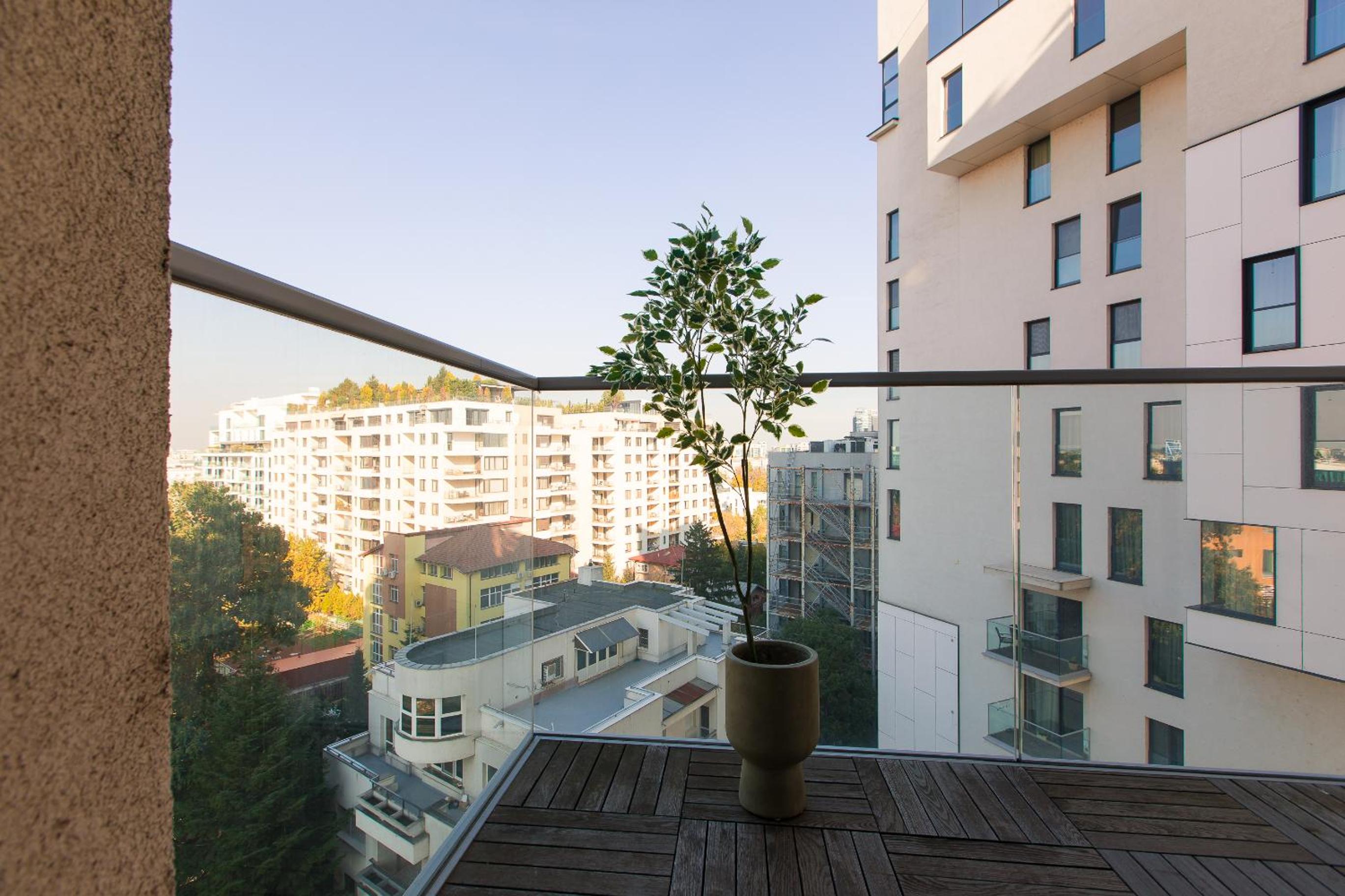 Premium Studio Apartment in Herastrau with City View