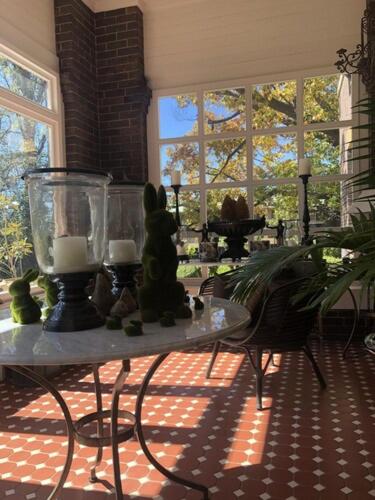 Lindsay House Guest House