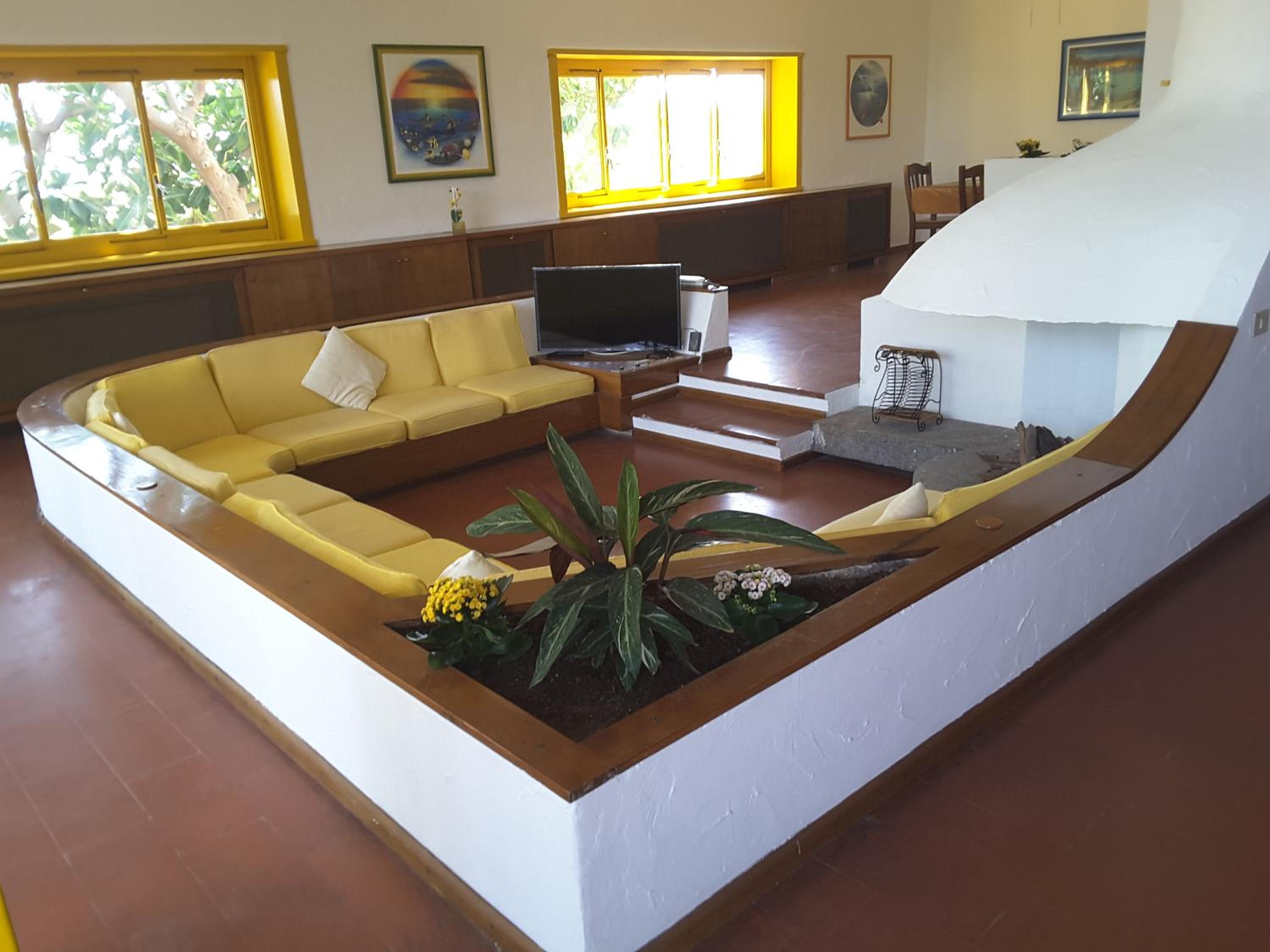Villa California