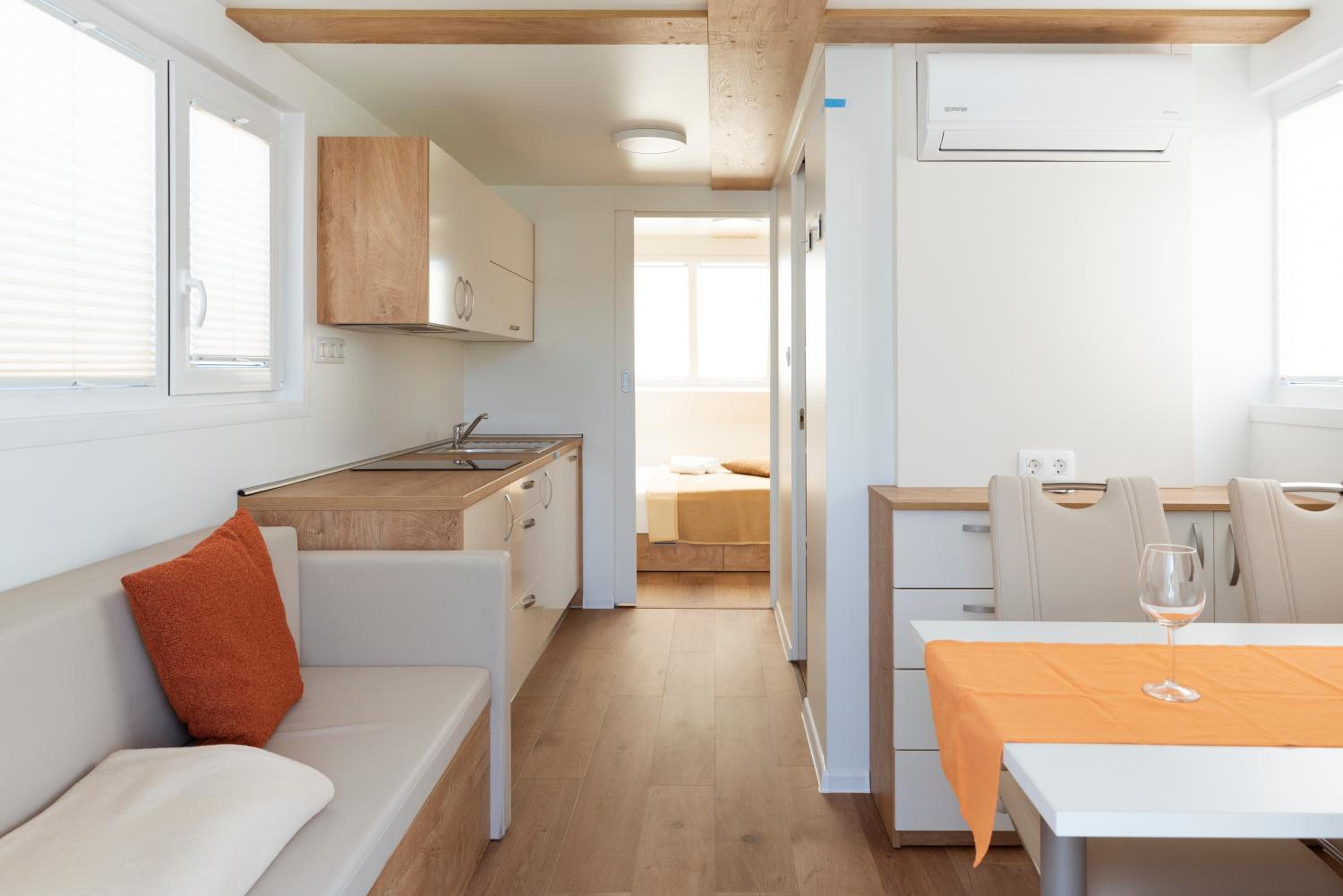 Floating House Marina