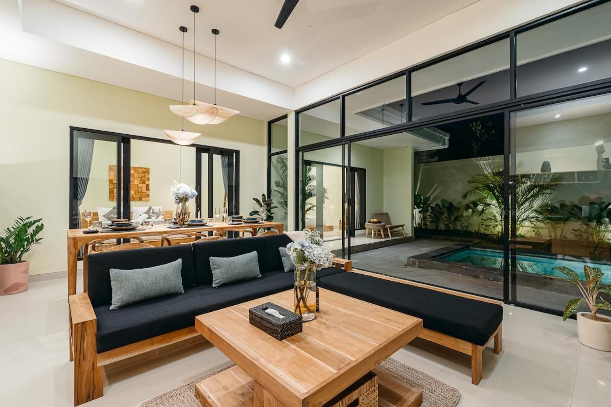 Kyati - 3BR Private Pool Luxury Villa in Canggu