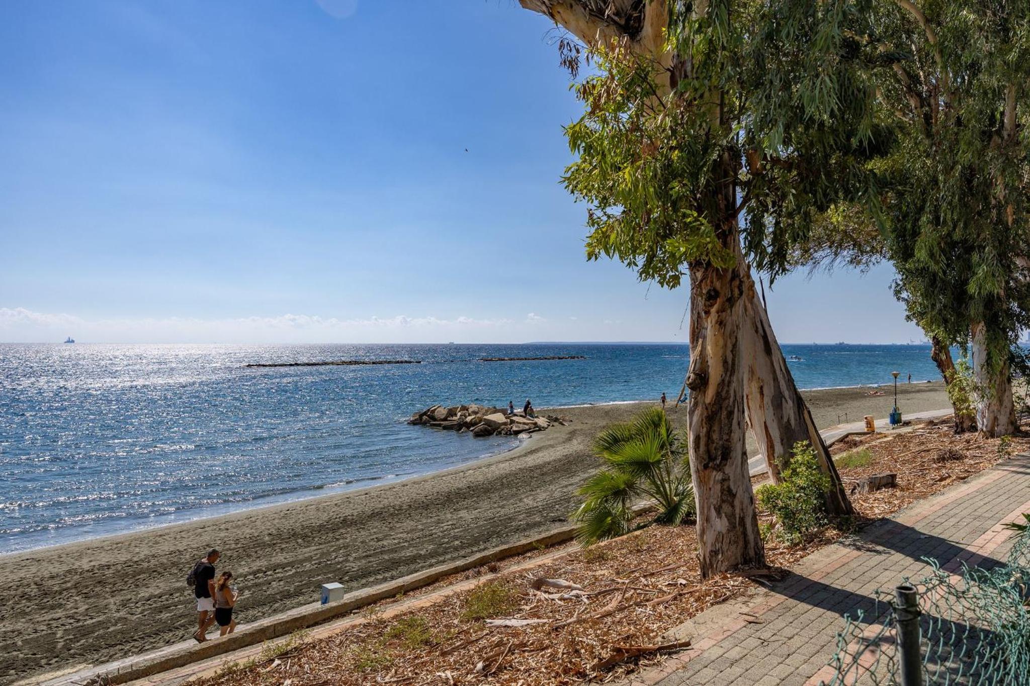 Berengaria Court - Sea Views 2bdr Apartment