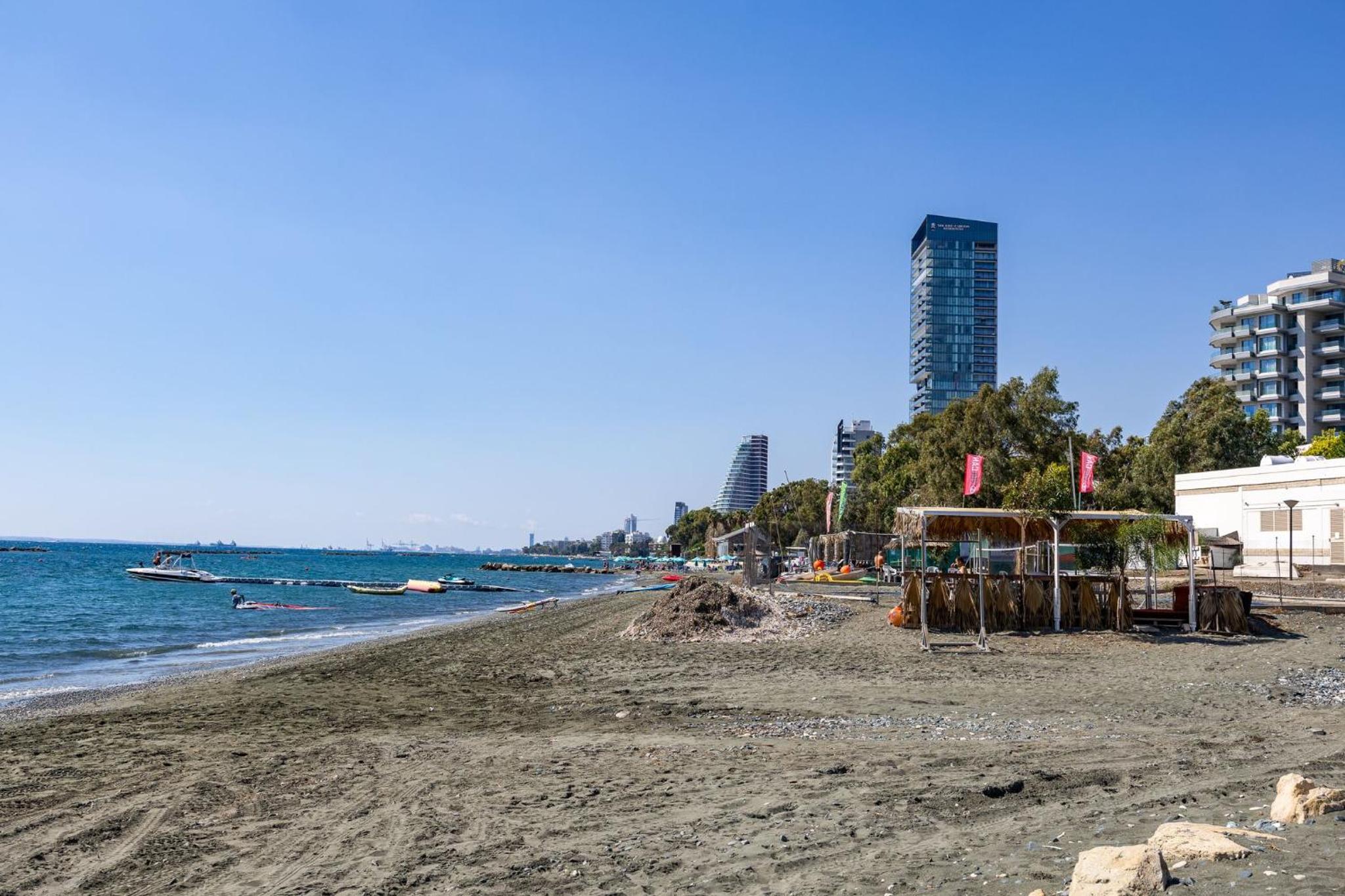 Berengaria Court - Sea Views 2bdr Apartment