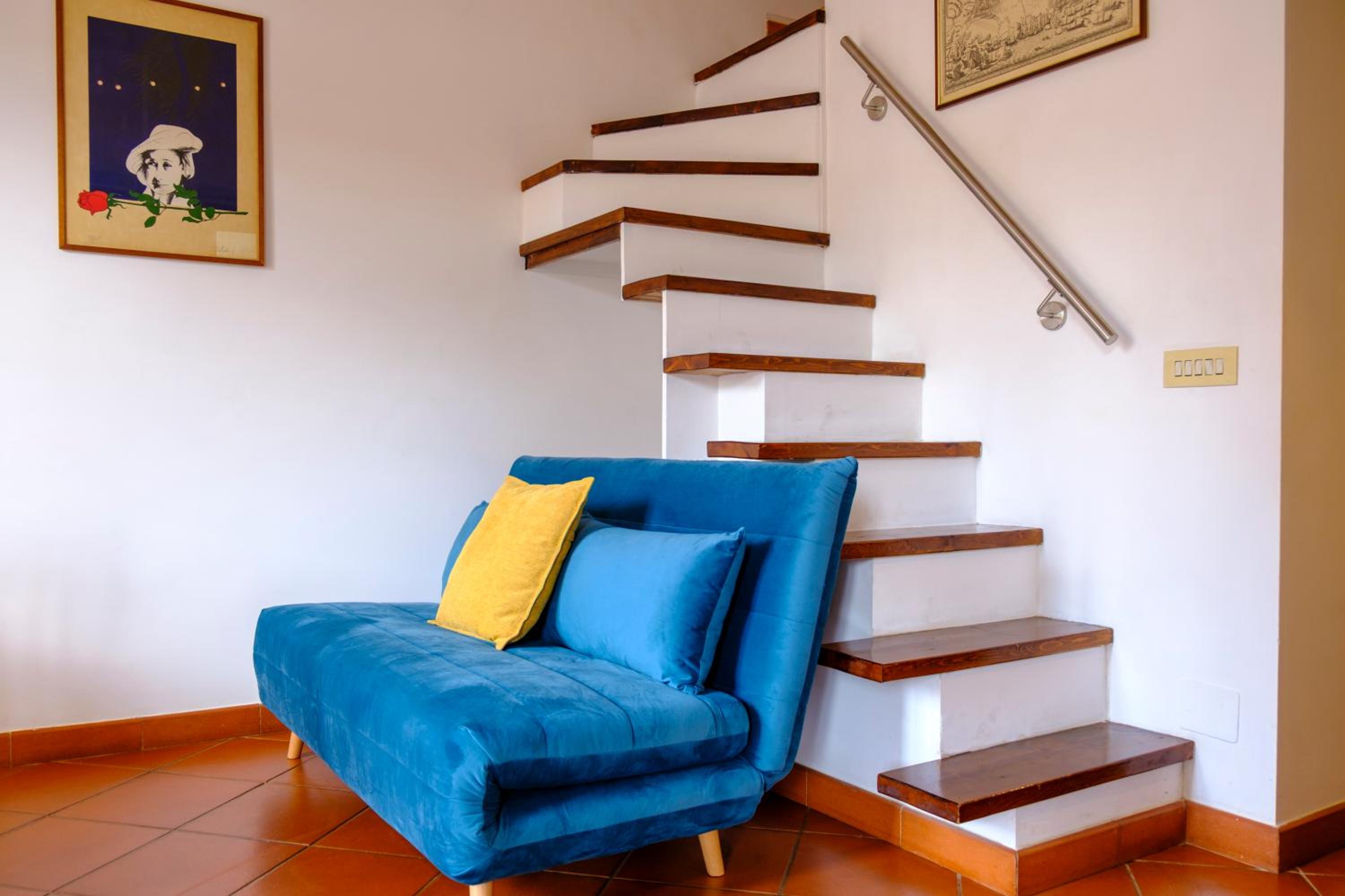 Elegantis Monti Penthouse With Private Terrace and Colosseum View