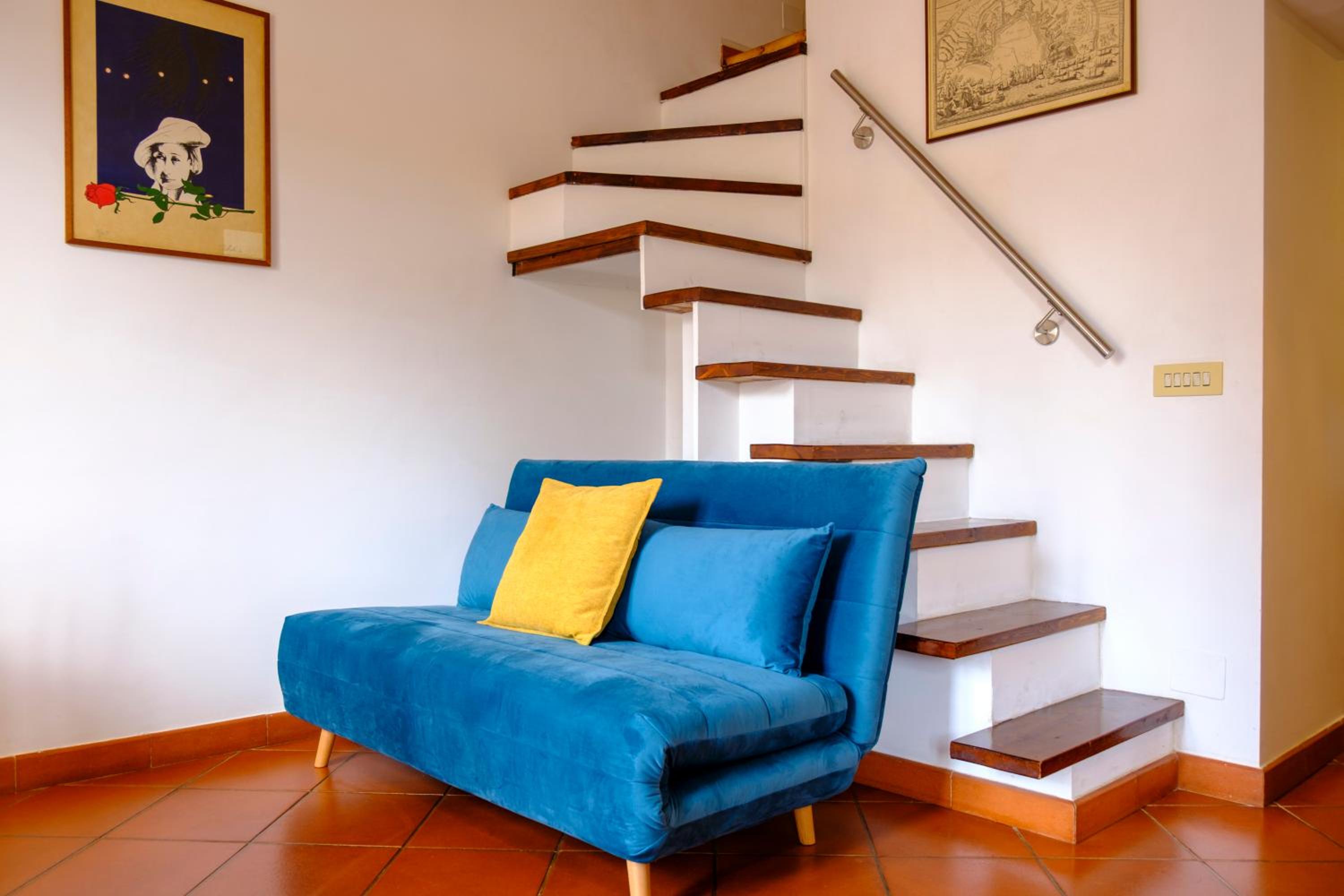 Elegantis Monti Penthouse With Private Terrace and Colosseum View