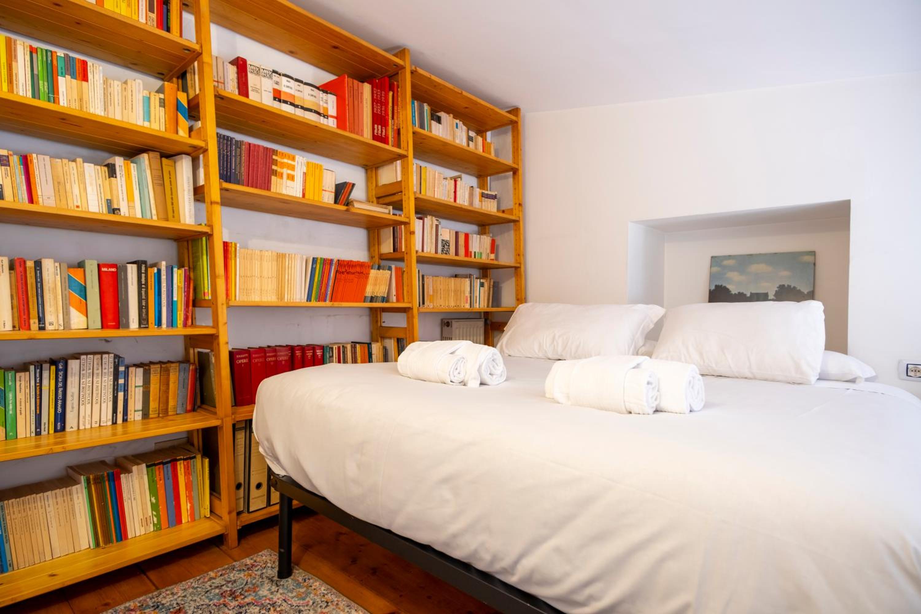 Elegantis Monti Penthouse With Private Terrace and Colosseum View