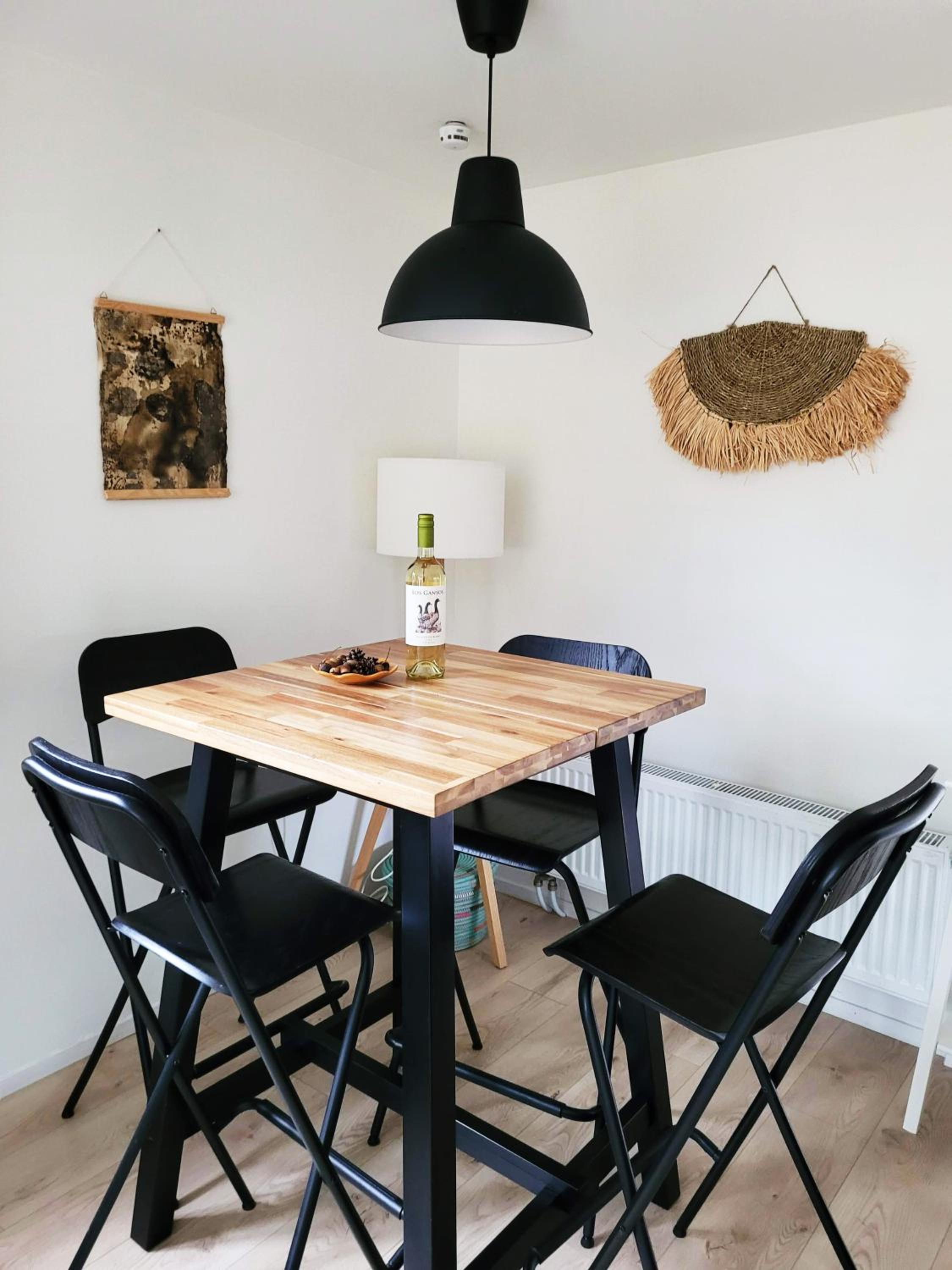 Loom - Modern Lodge in the Woods