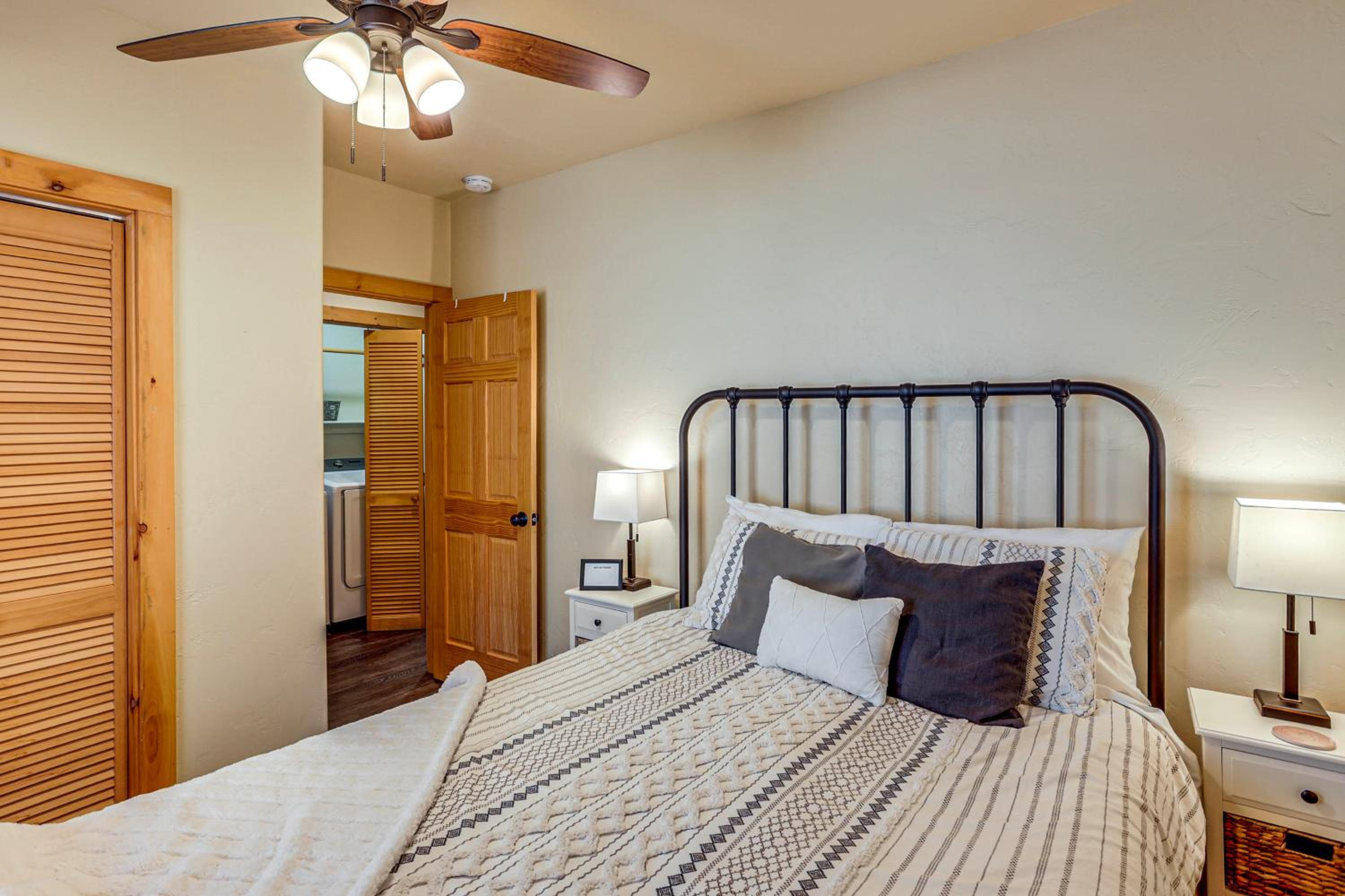 Stunning San Juan Mtn Views Cabin Near Skiing!