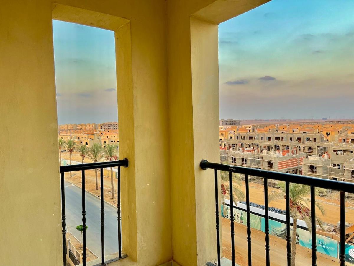 Ultra Luxurious 2BR 3BR in Gated Compound