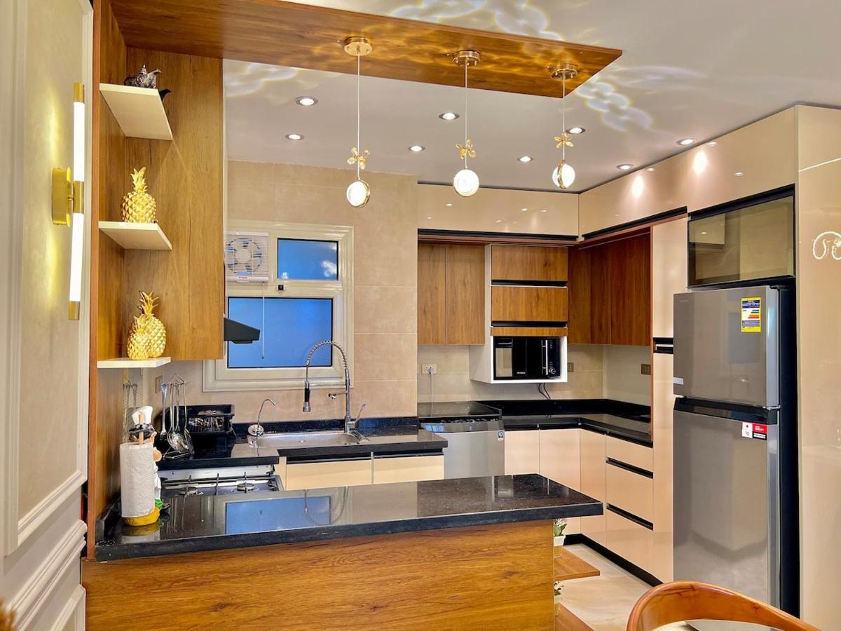 Ultra Luxurious 2BR 3BR in Gated Compound