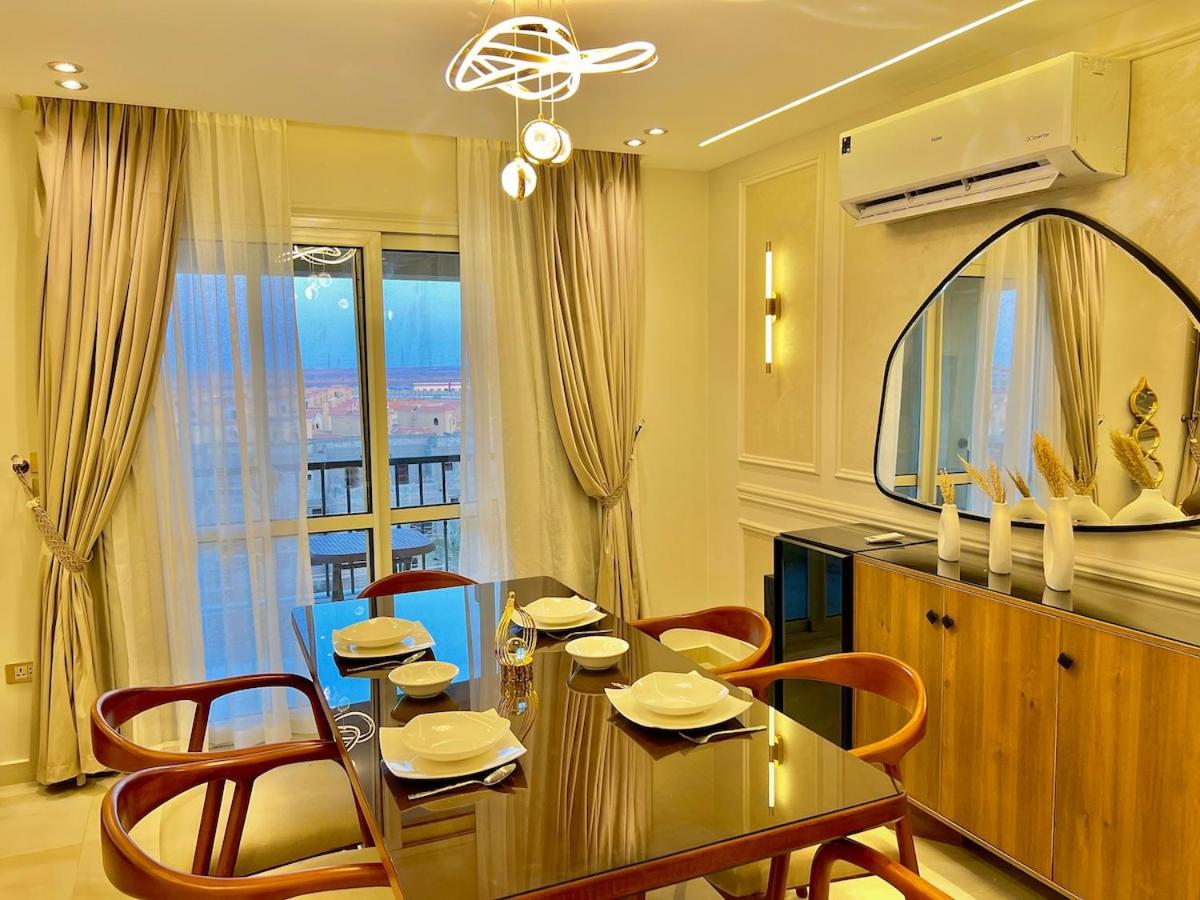 Ultra Luxurious 2BR 3BR in Gated Compound