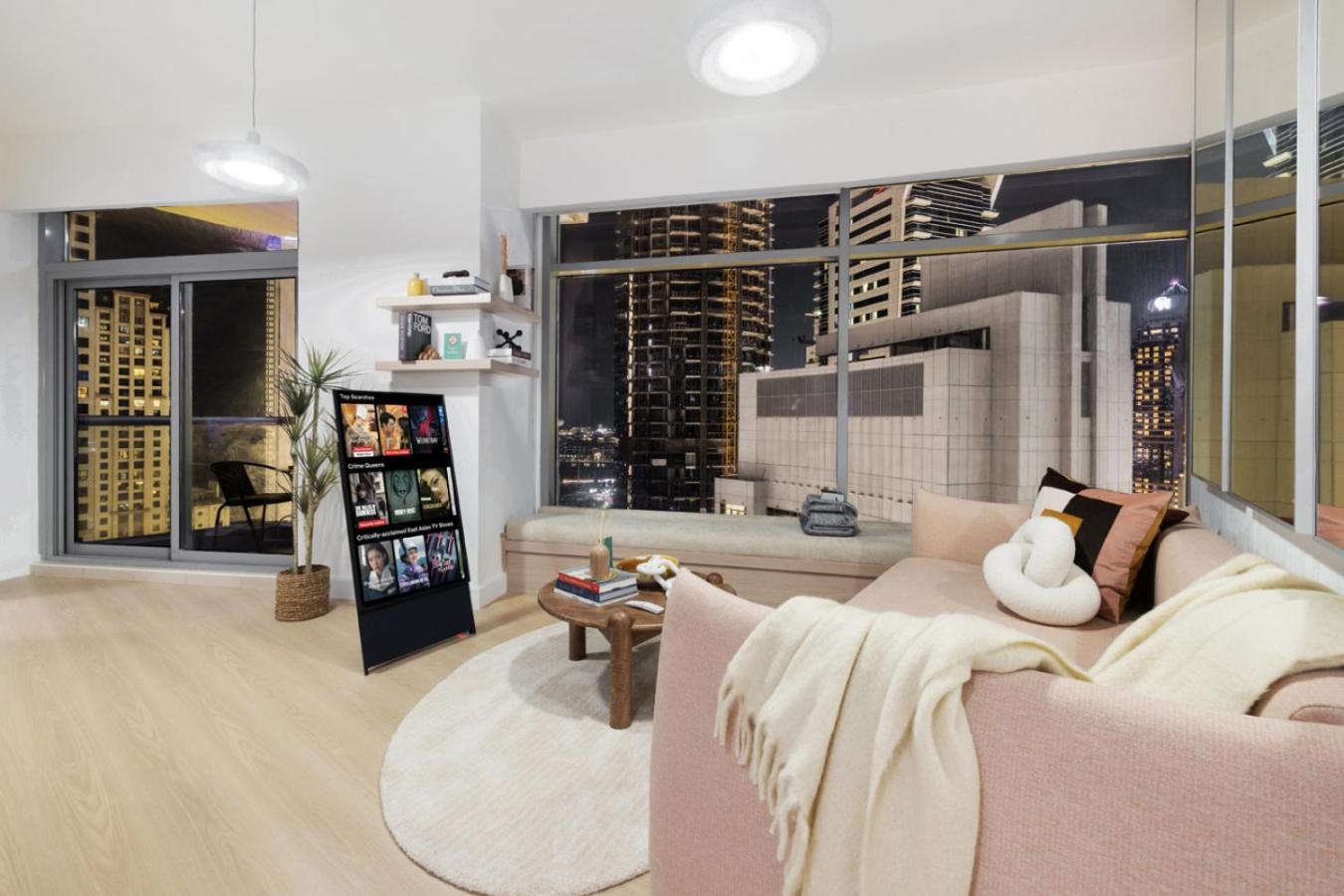 High-Floor 2BR in Dubai Marina with Balcony