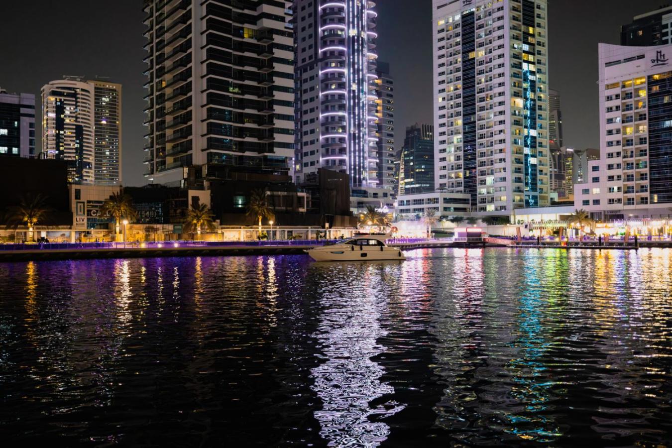High-Floor 2BR in Dubai Marina with Balcony