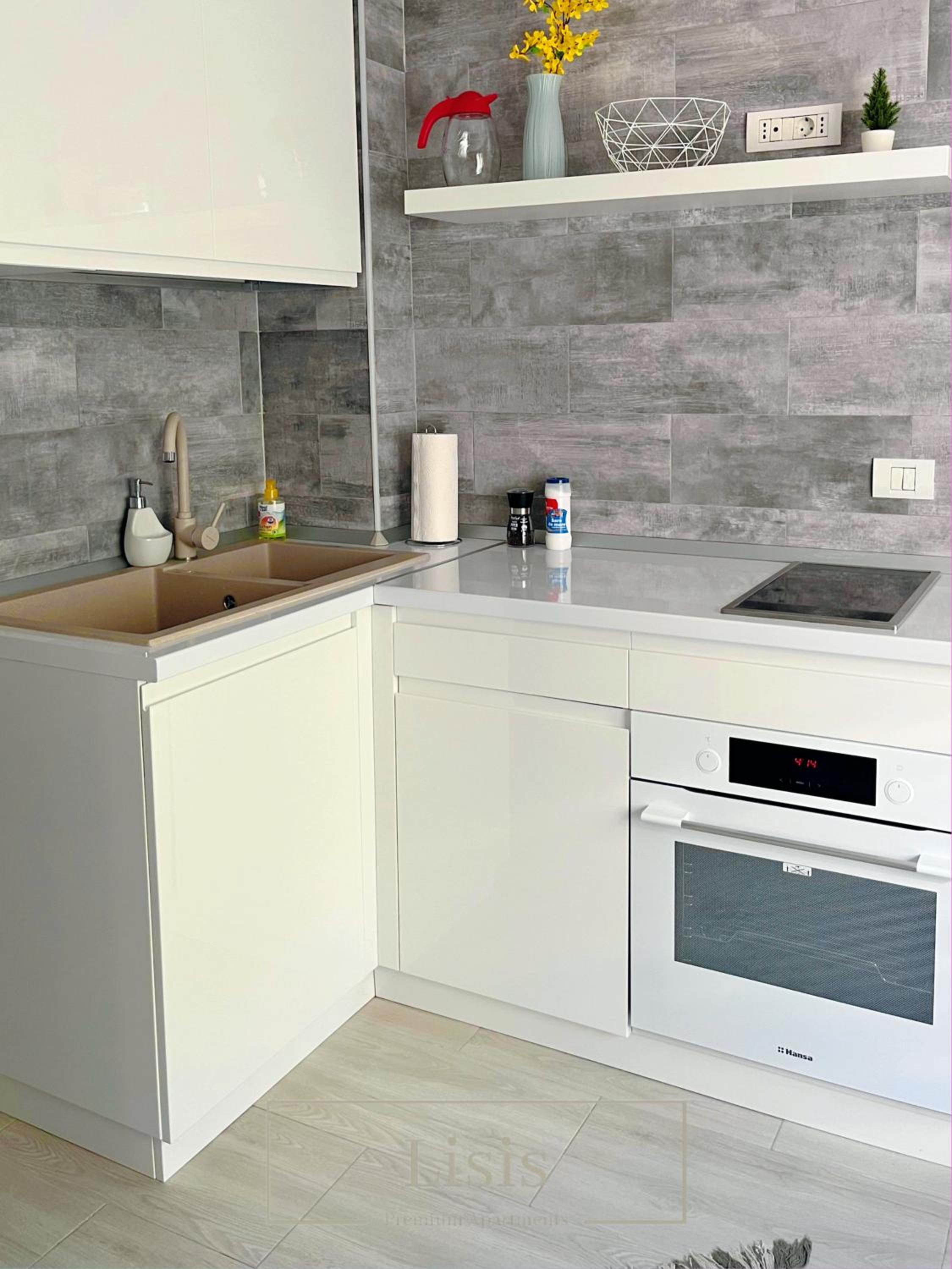 Lisis Premium Apartments