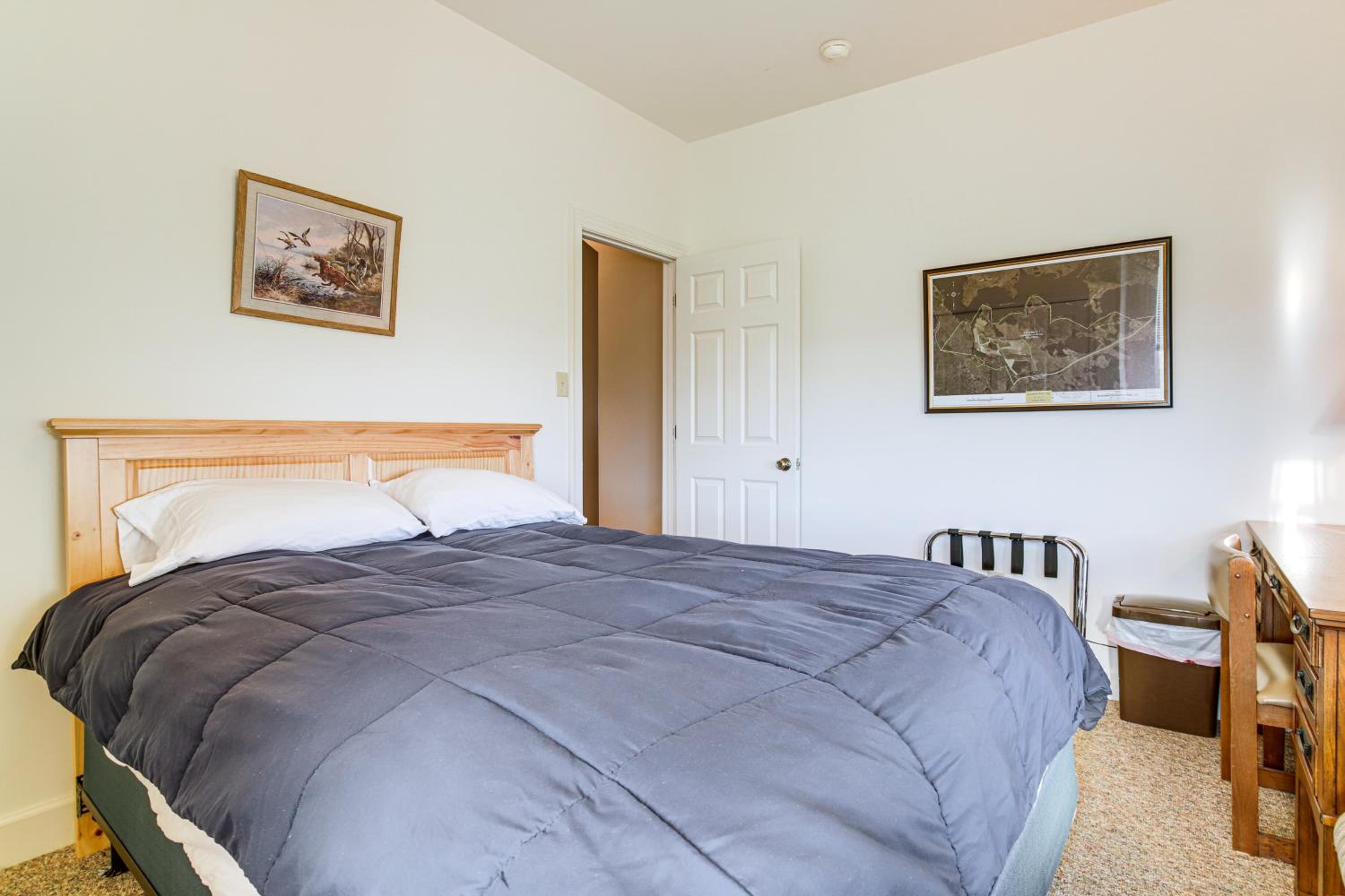 Eastern Shore Group Getaway! Riverfront Home