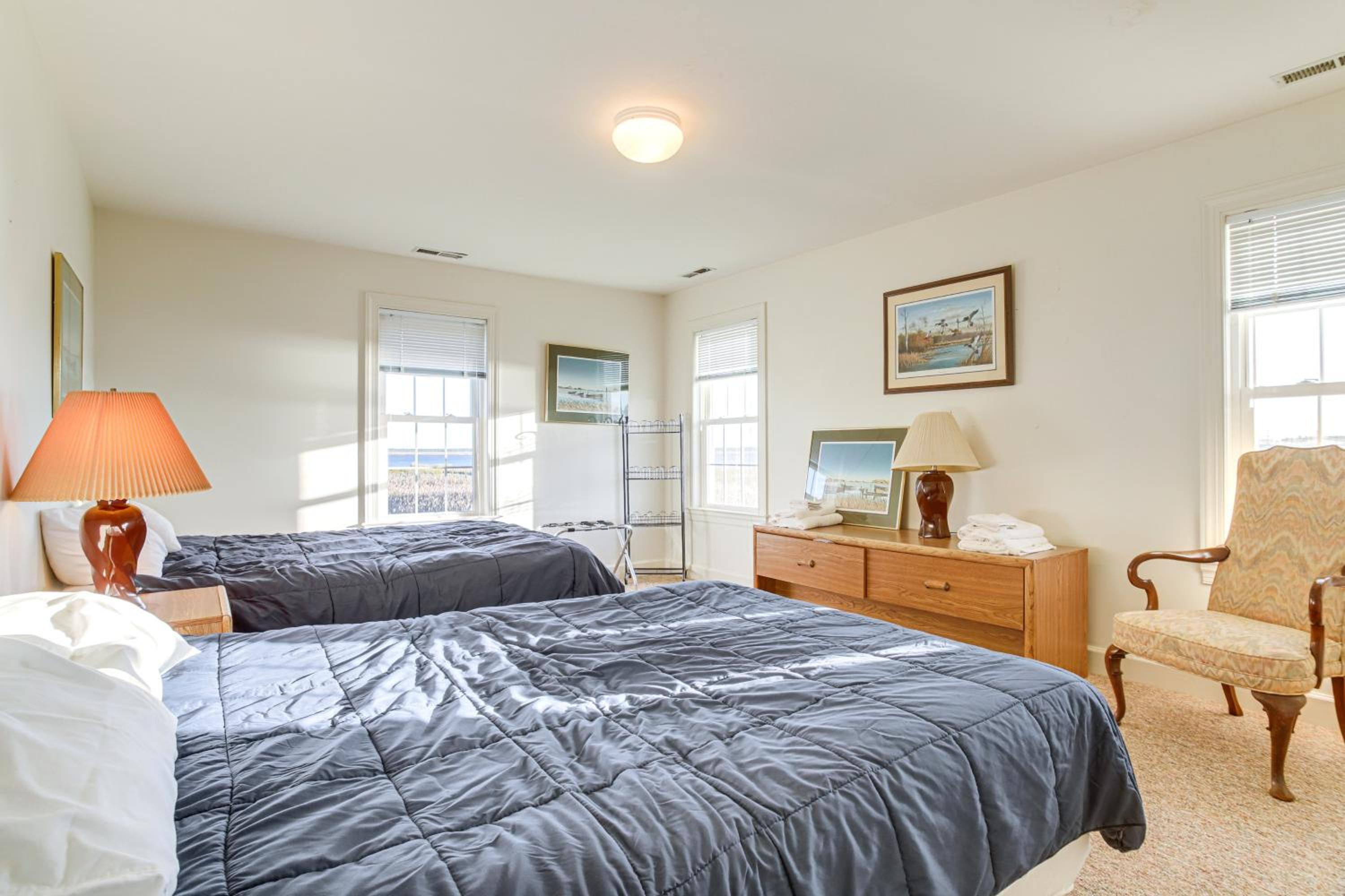 Eastern Shore Group Getaway! Riverfront Home