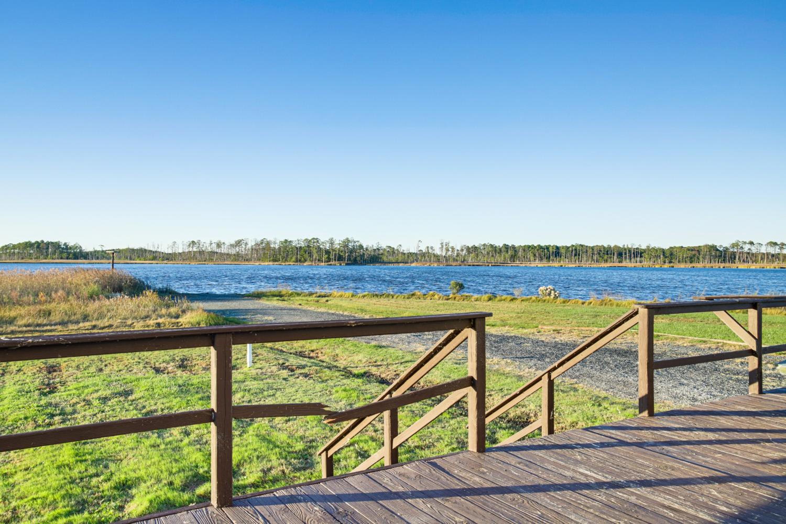 Eastern Shore Group Getaway! Riverfront Home