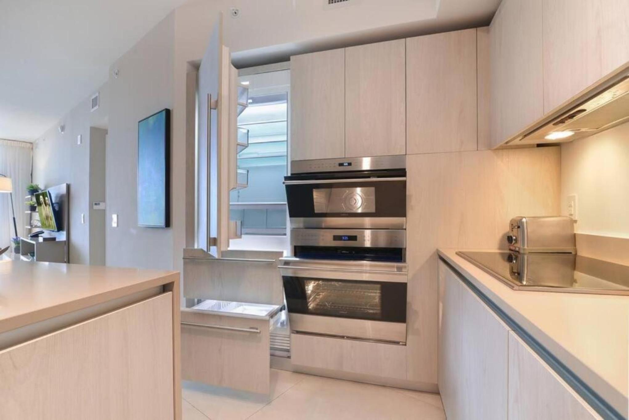 Cosy 1 Bedroom Breathtaking Ocean Views at LYFE Resort