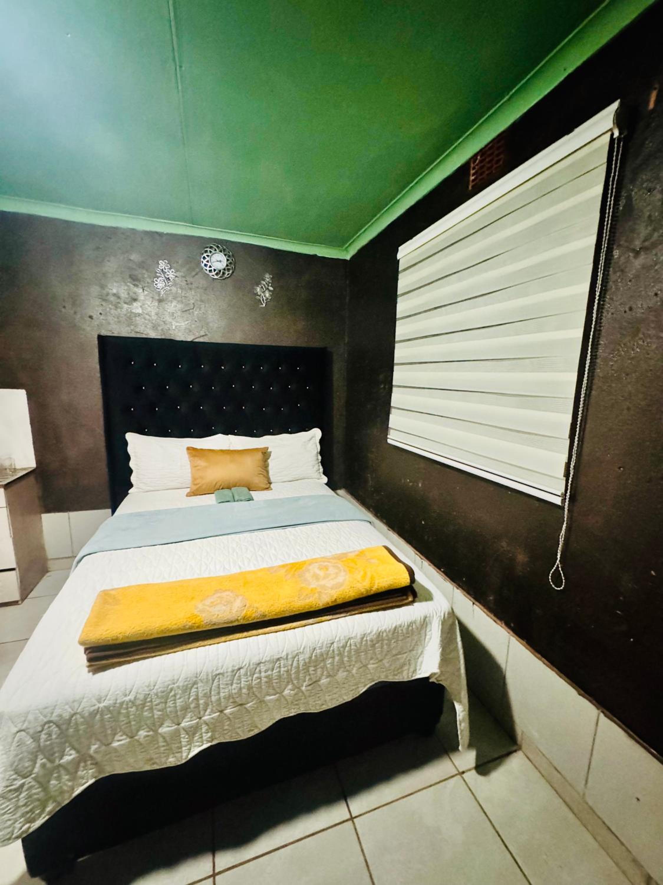 Tseleng Guest House