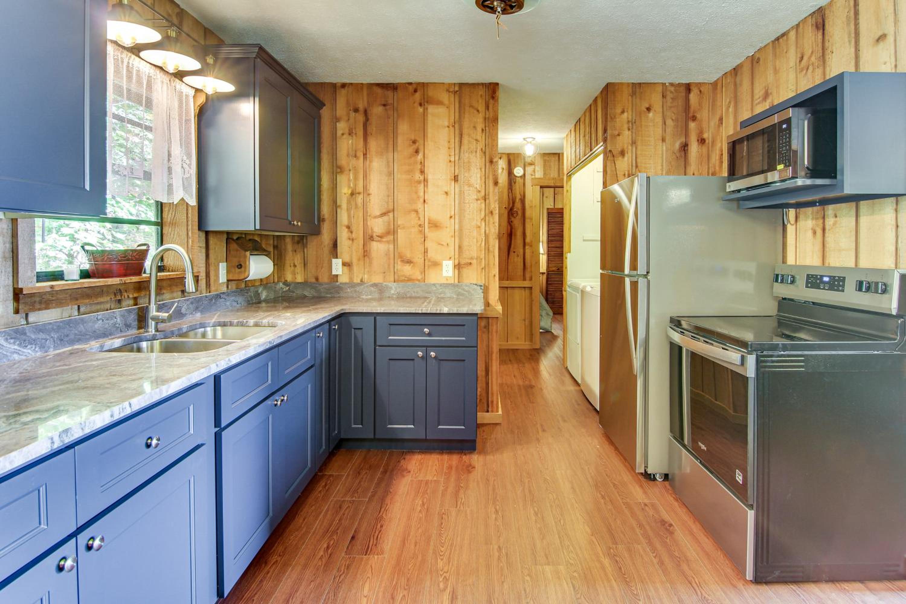Beautiful Cold Mountain Views! Canton Cabin