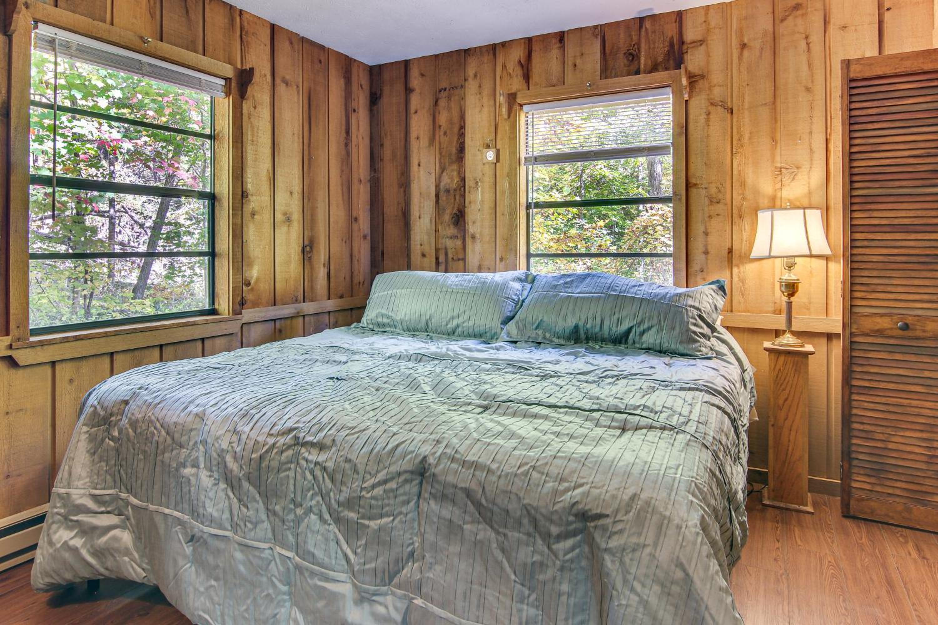 Beautiful Cold Mountain Views! Canton Cabin
