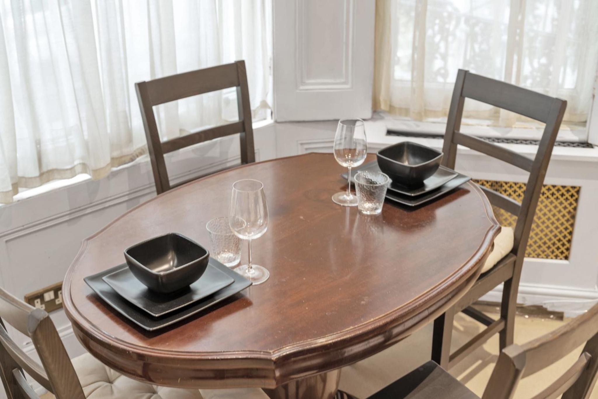 The Knightsbridge Suites