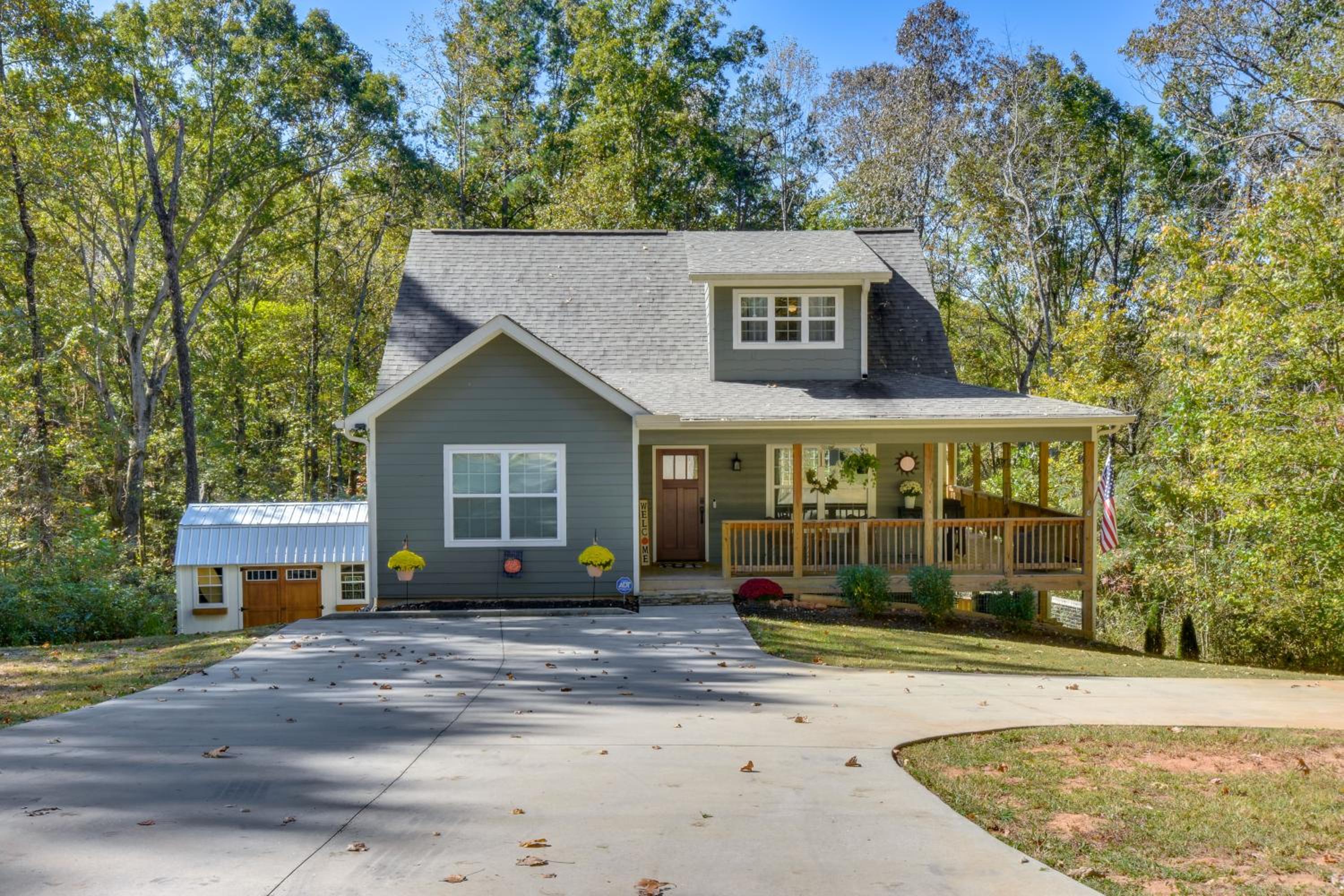 Explore Historic North Georgia! Group-Ready Escape