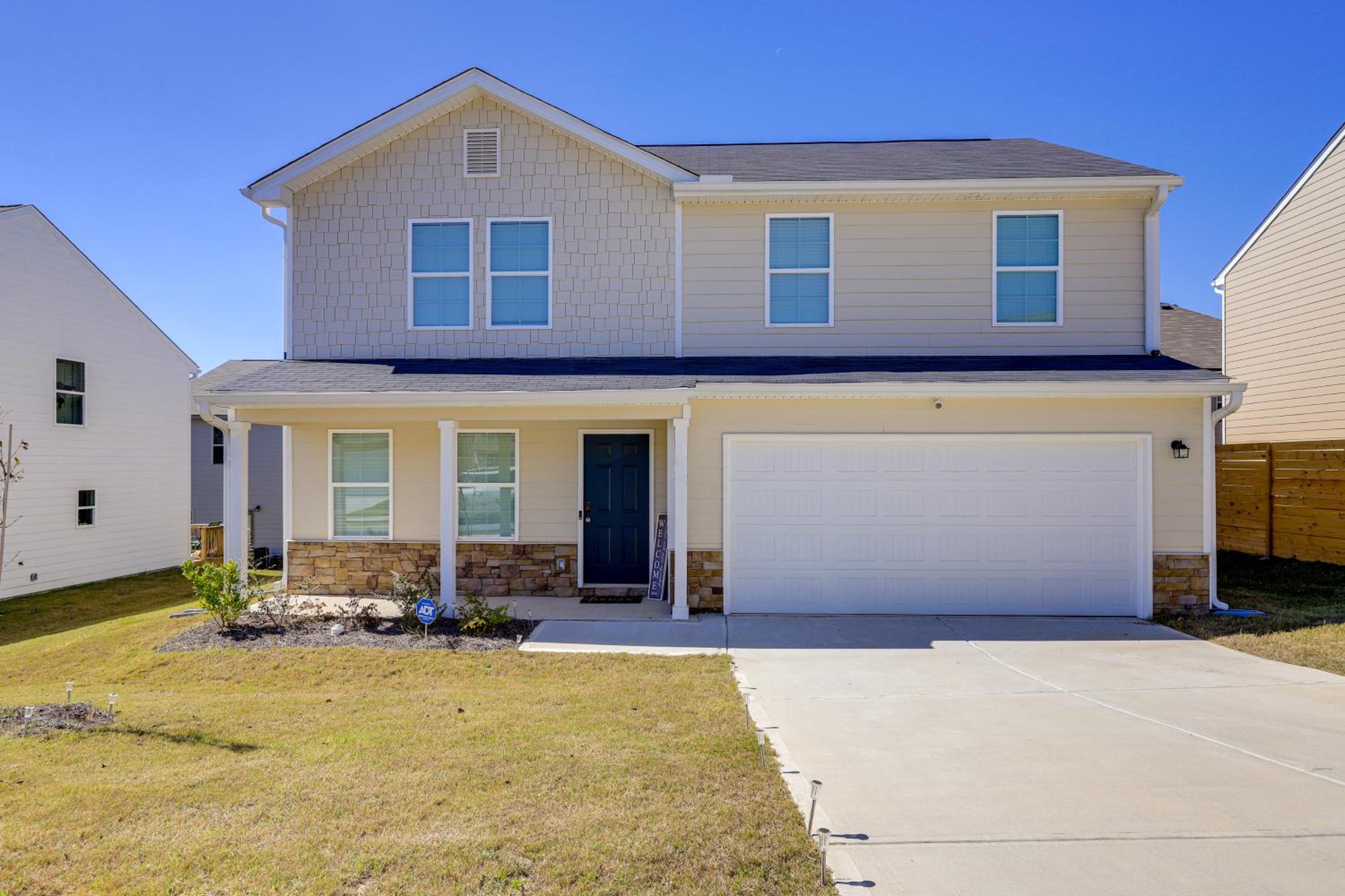 Family Fun in Jackson! Convenient and Spacious Base