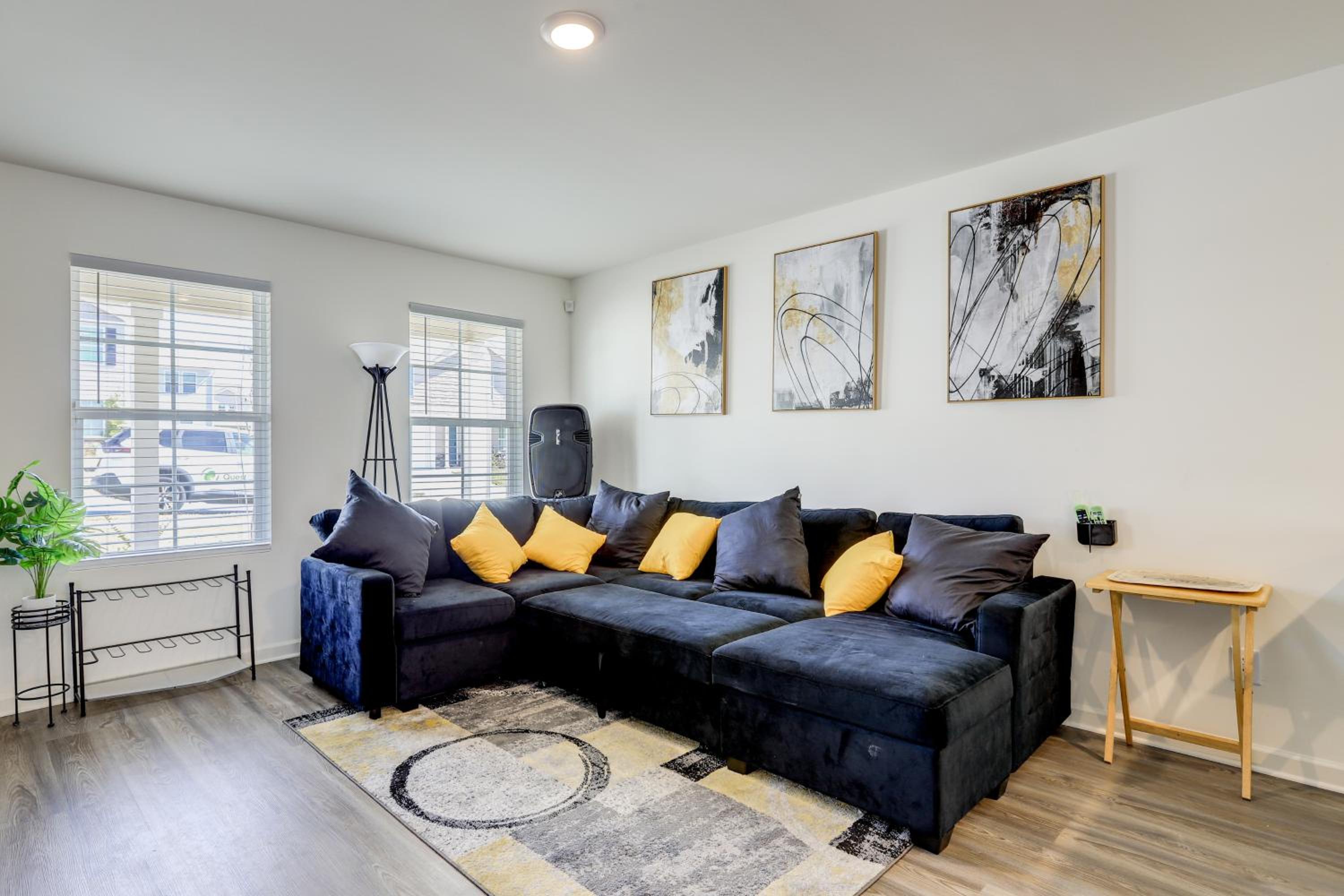 Family Fun in Jackson! Convenient and Spacious Base