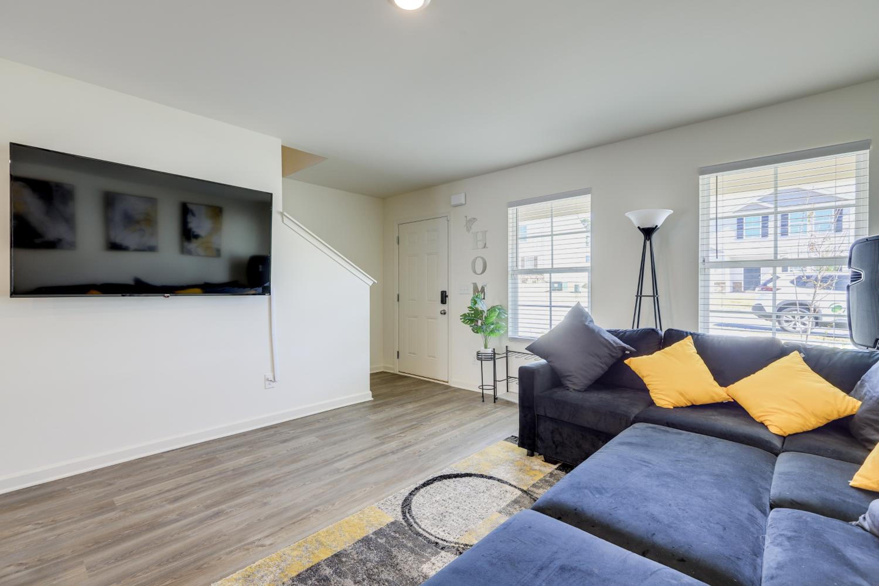 Family Fun in Jackson! Convenient and Spacious Base