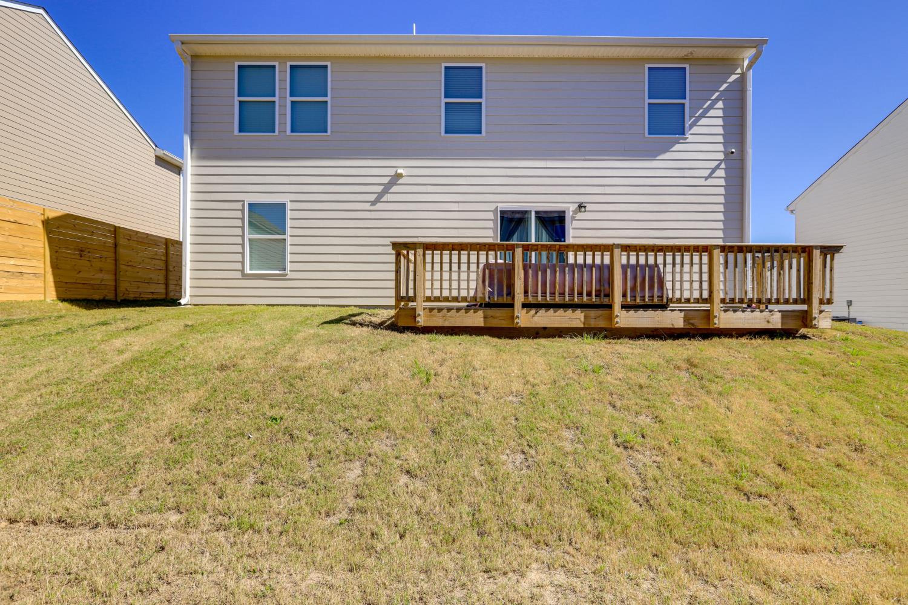 Family Fun in Jackson! Convenient and Spacious Base