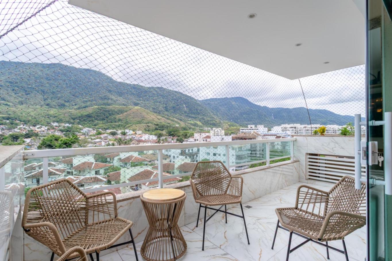 Loft c Varanda, Piscina e Academia em Itacuruca