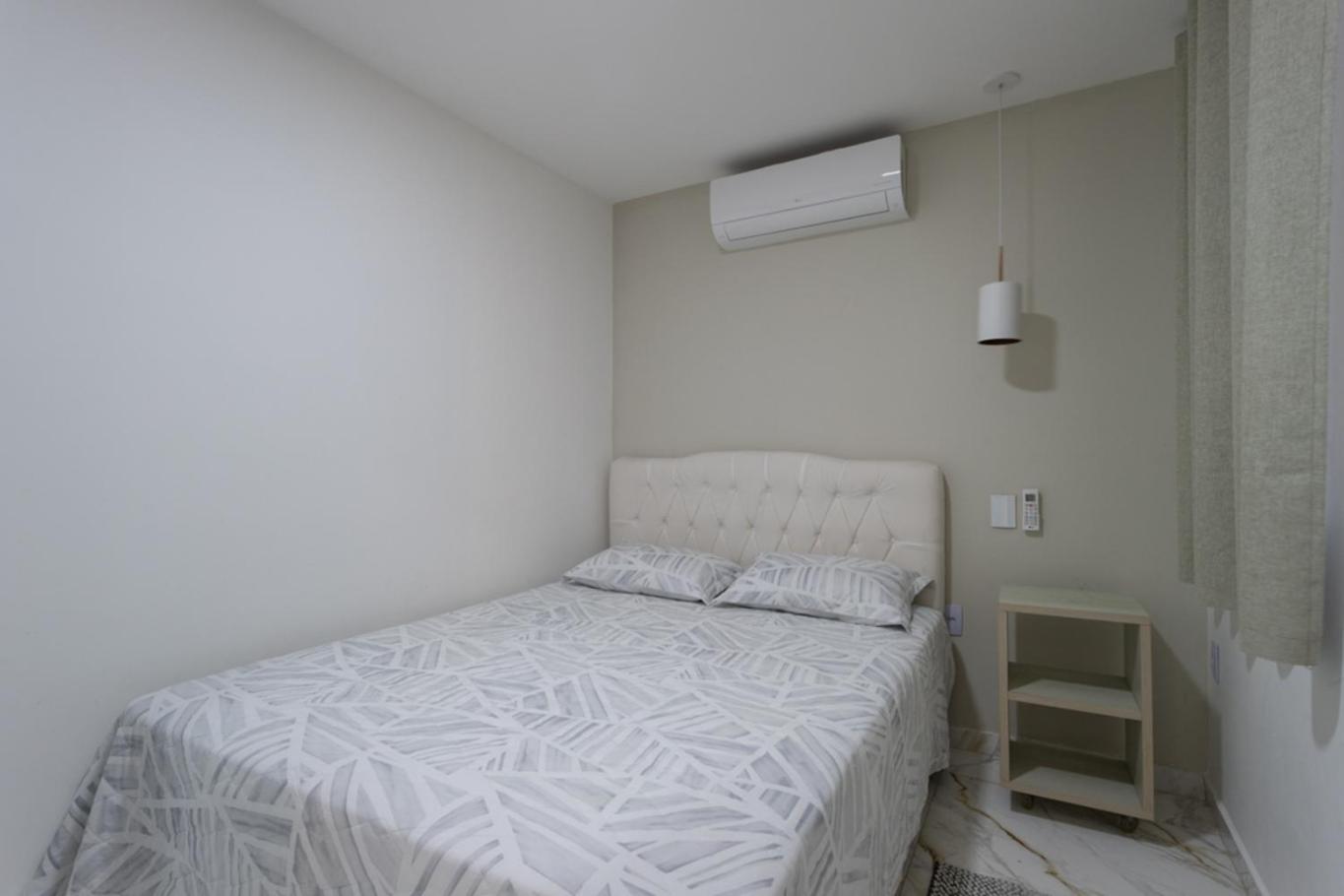 Loft c Varanda, Piscina e Academia em Itacuruca