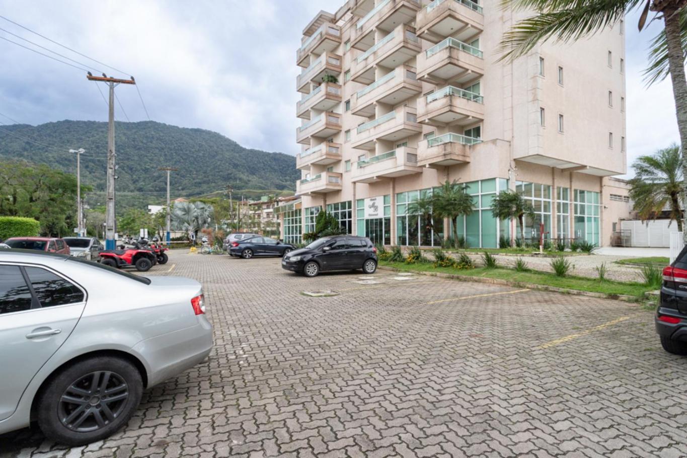 Loft c Varanda, Piscina e Academia em Itacuruca
