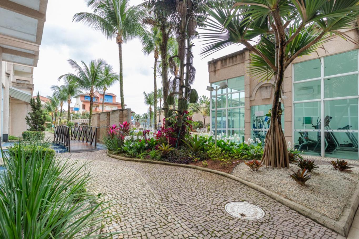 Loft c Varanda, Piscina e Academia em Itacuruca