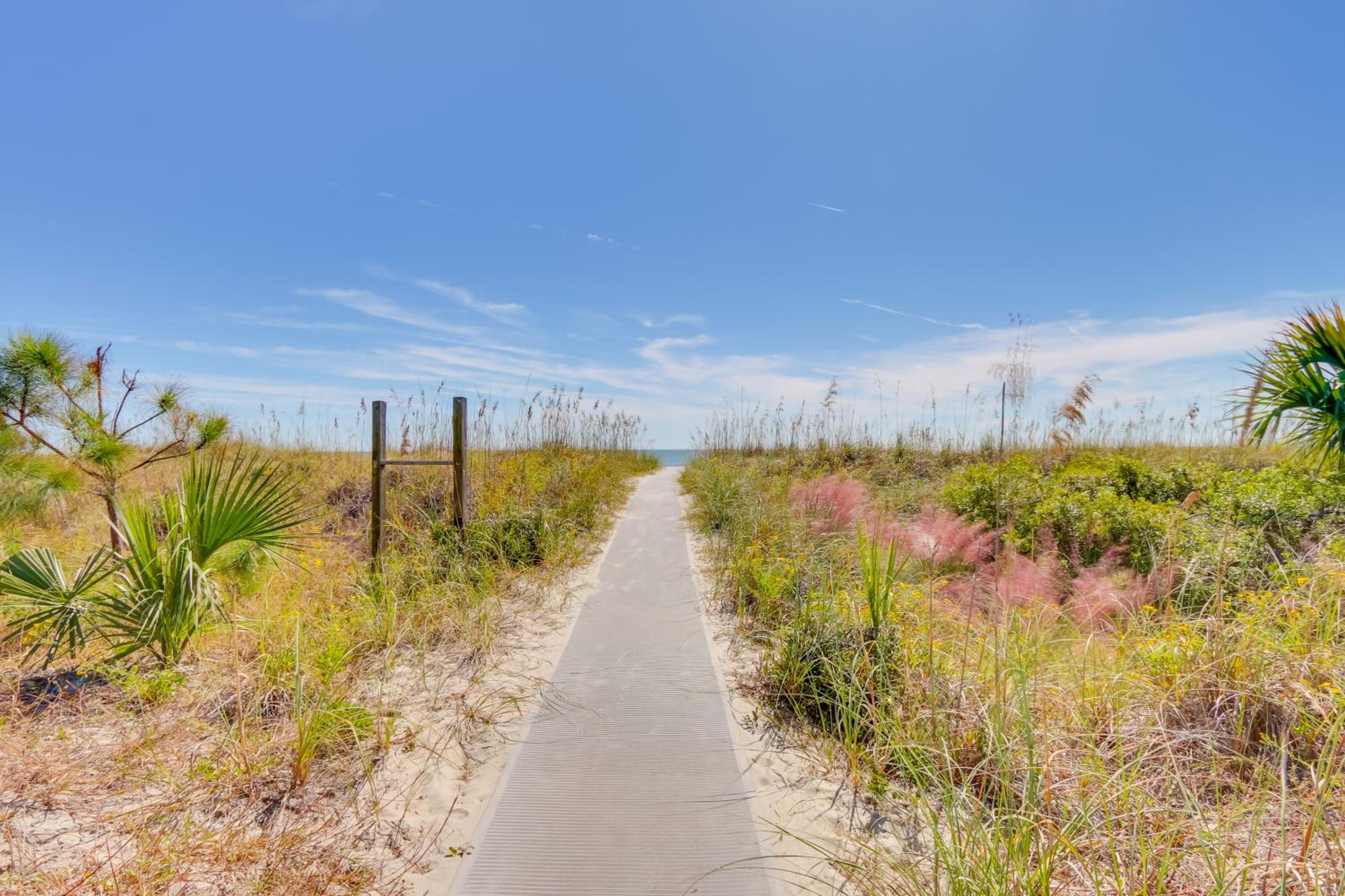 Oceanfront Breakers 137 Condo with Sunrise Views!