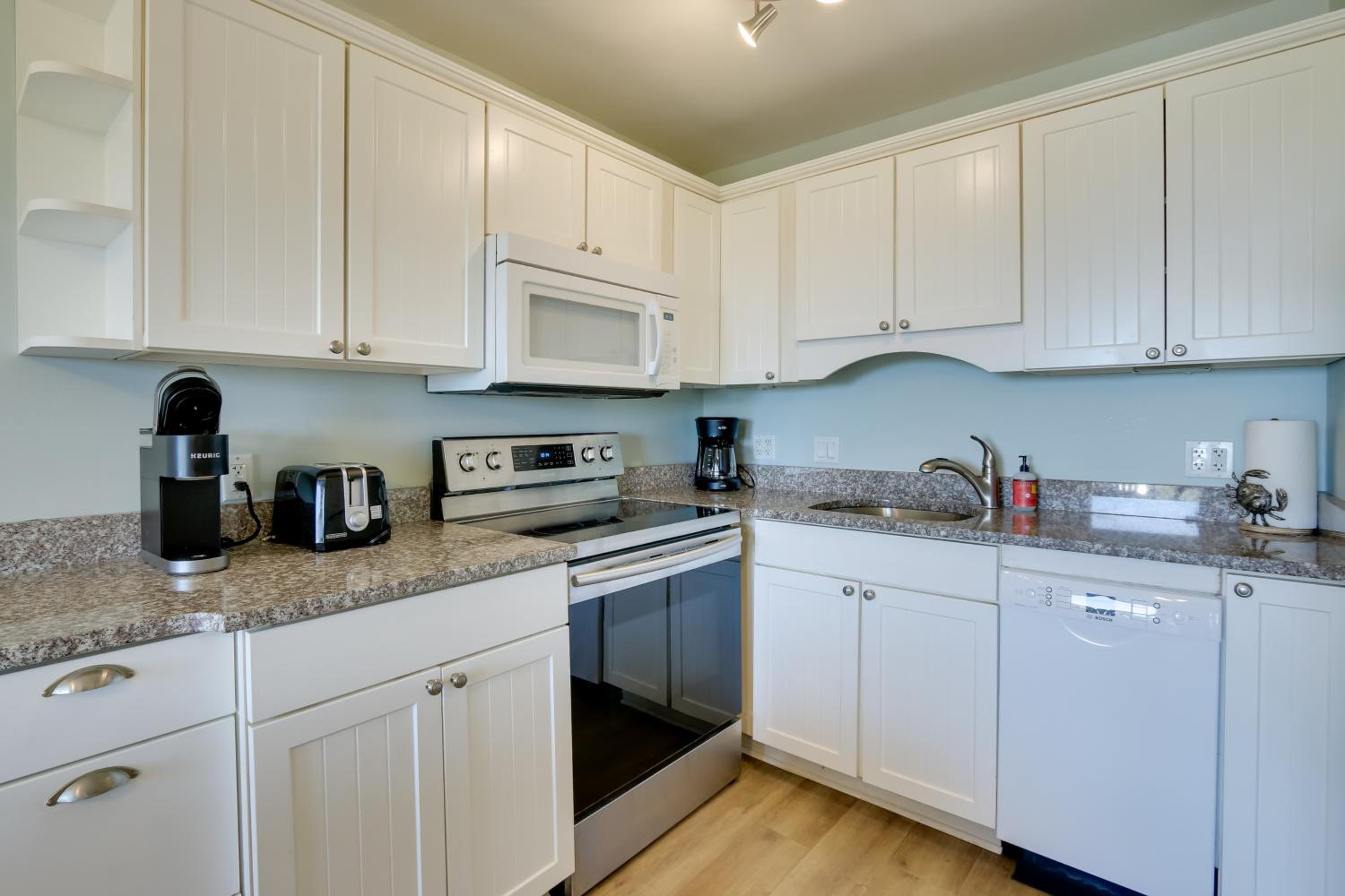 Oceanfront Breakers 137 Condo with Sunrise Views!