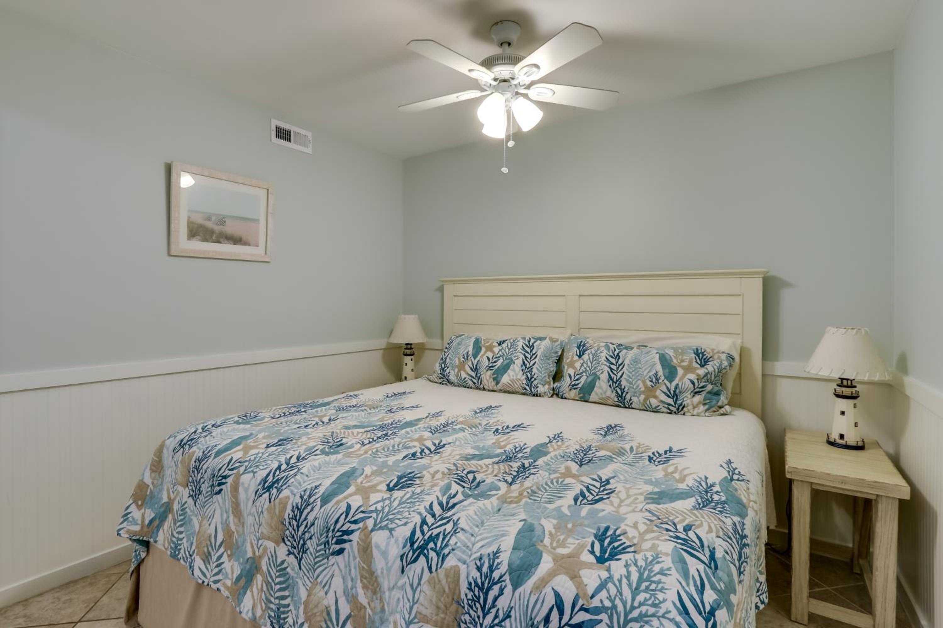 Oceanfront Breakers 137 Condo with Sunrise Views!