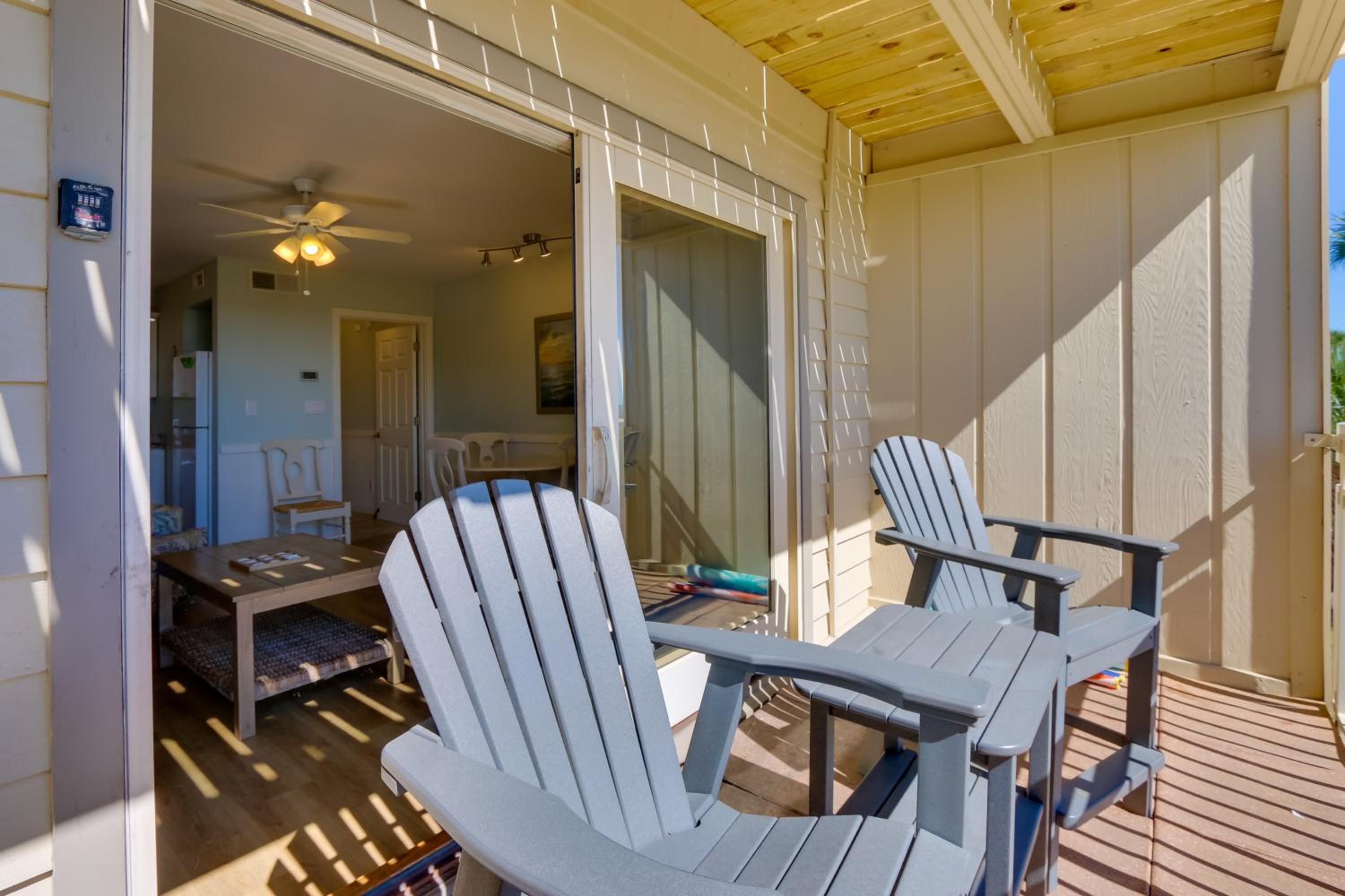 Oceanfront Breakers 137 Condo with Sunrise Views!