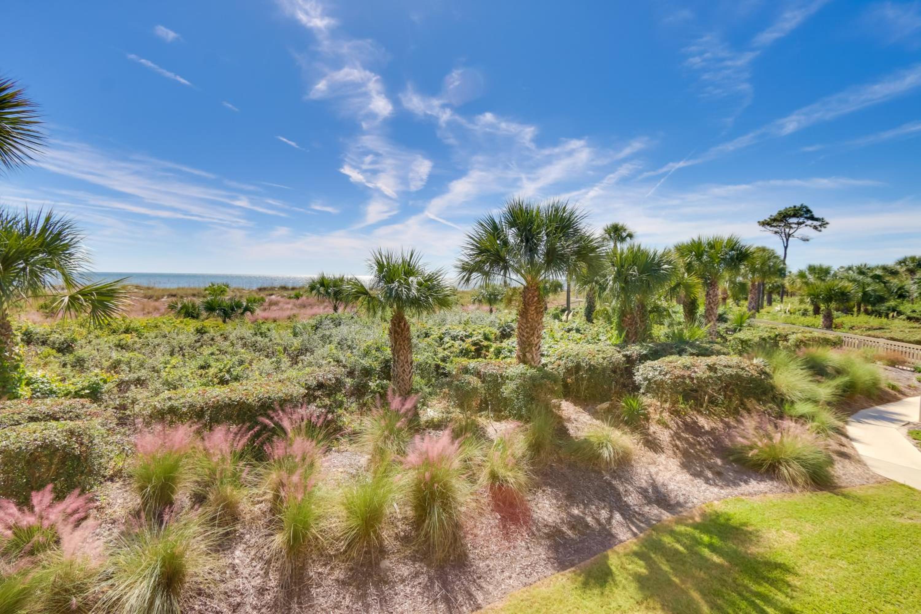 Oceanfront Breakers 137 Condo with Sunrise Views!