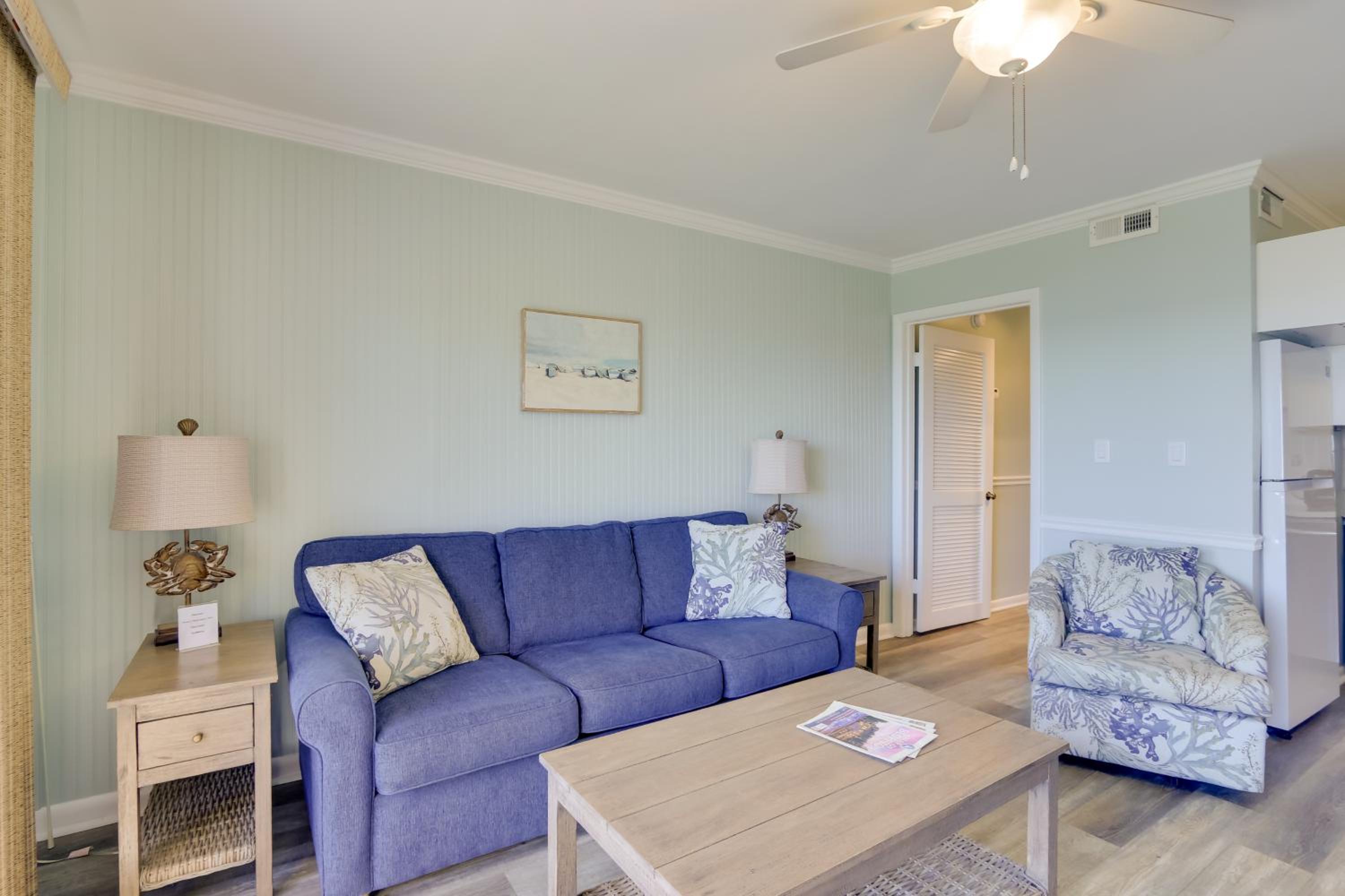 Oceanfront Condo! Breakers 210 with Sunrise Views