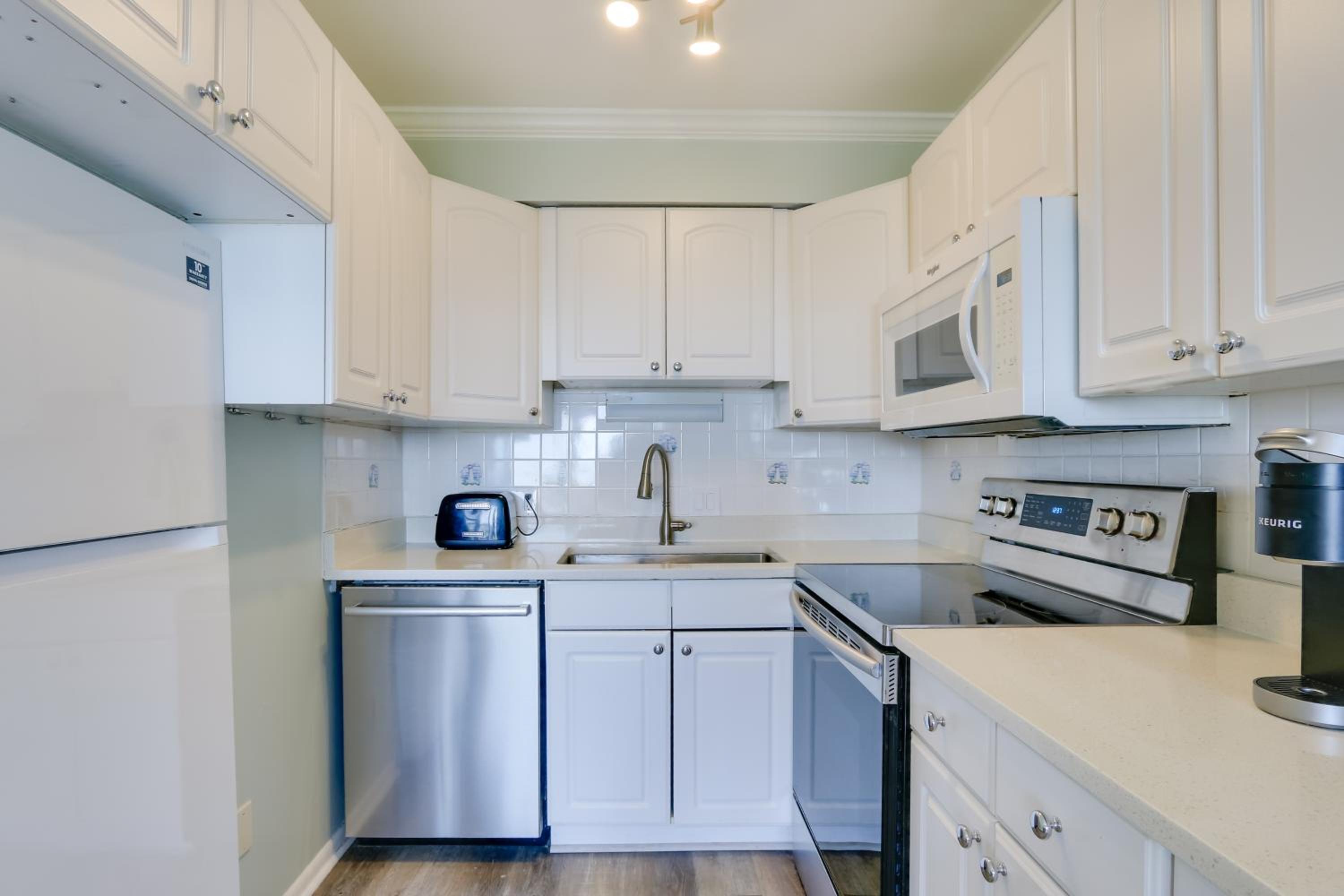 Oceanfront Condo! Breakers 210 with Sunrise Views