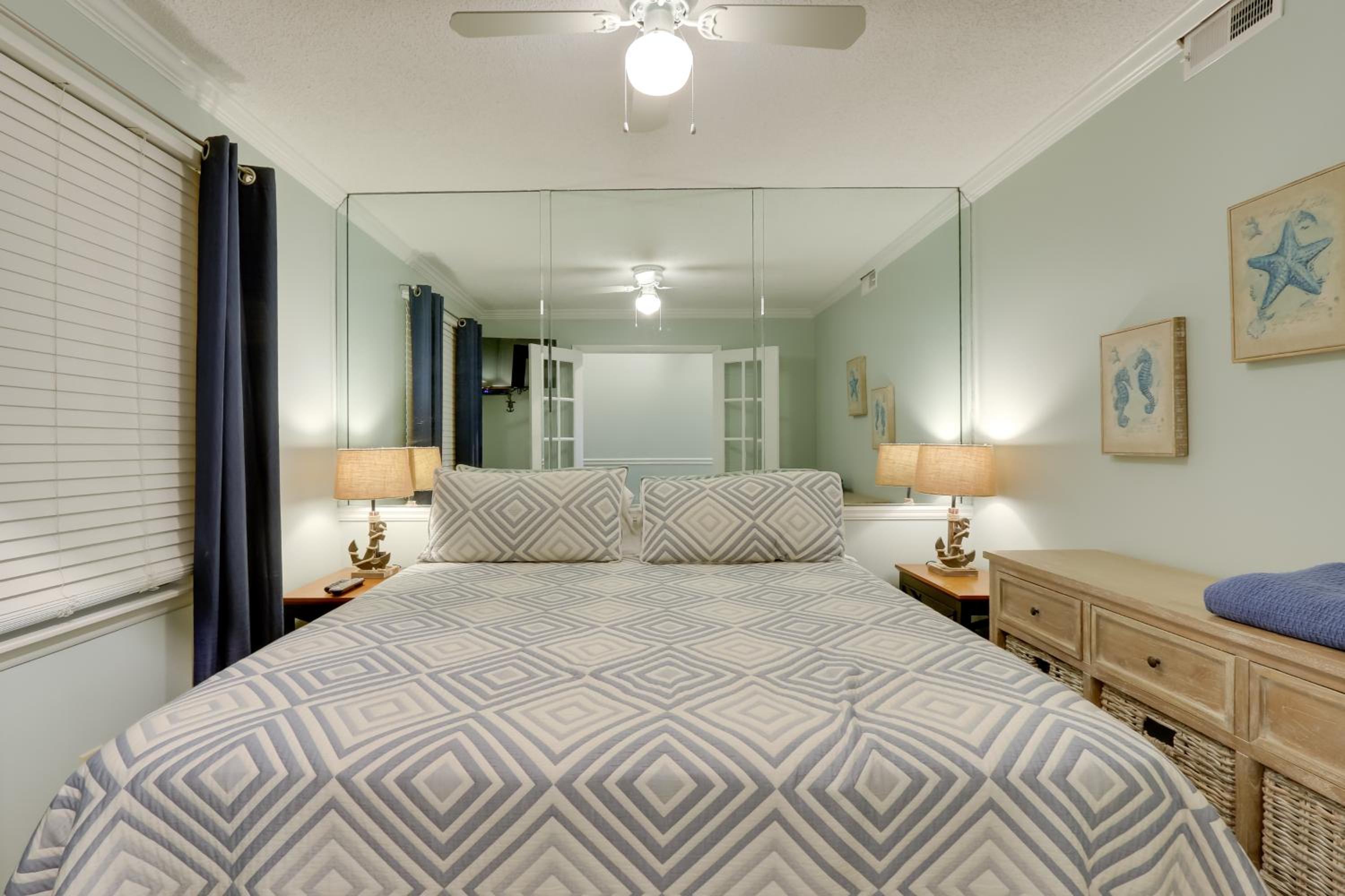 Oceanfront Condo! Breakers 210 with Sunrise Views