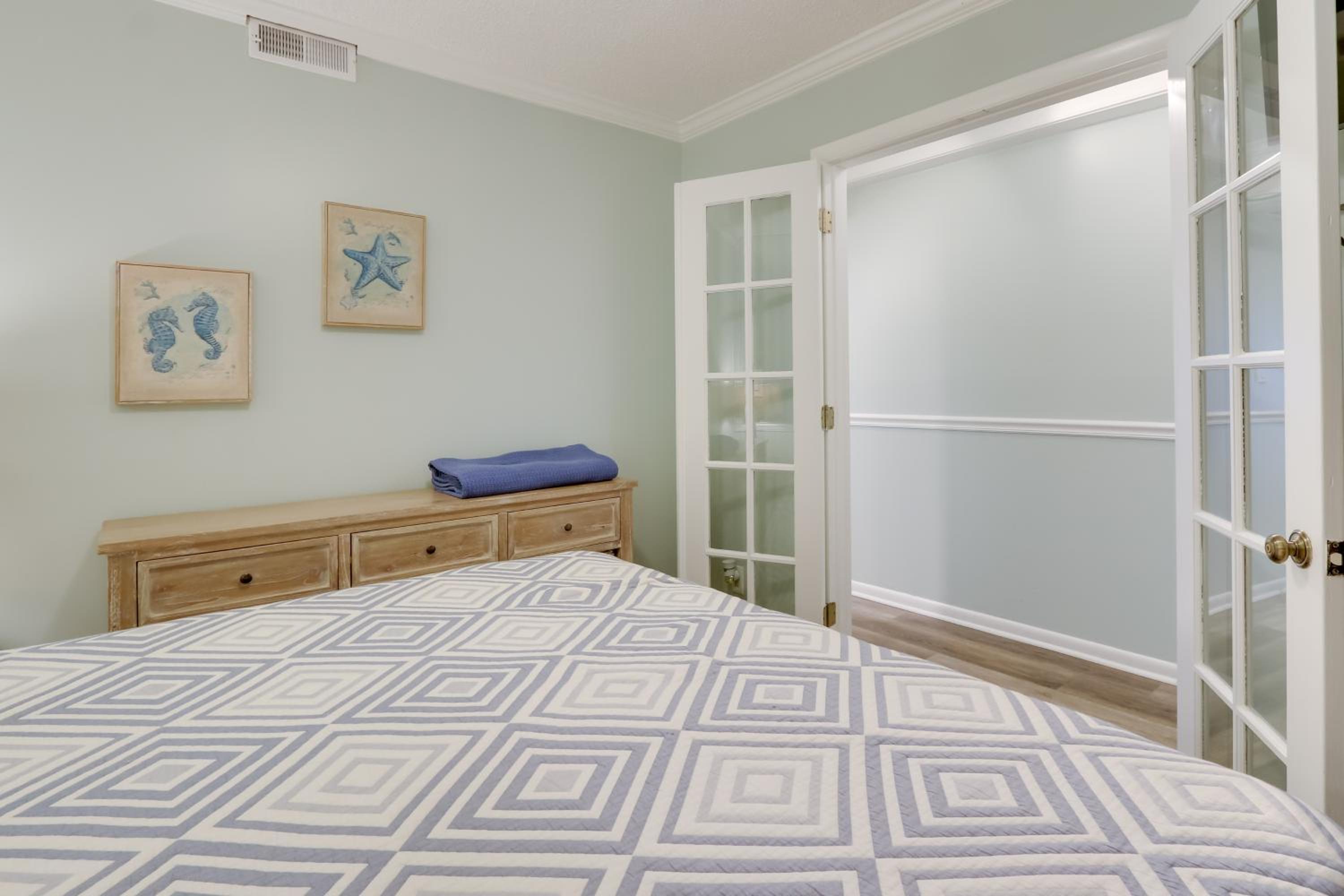 Oceanfront Condo! Breakers 210 with Sunrise Views