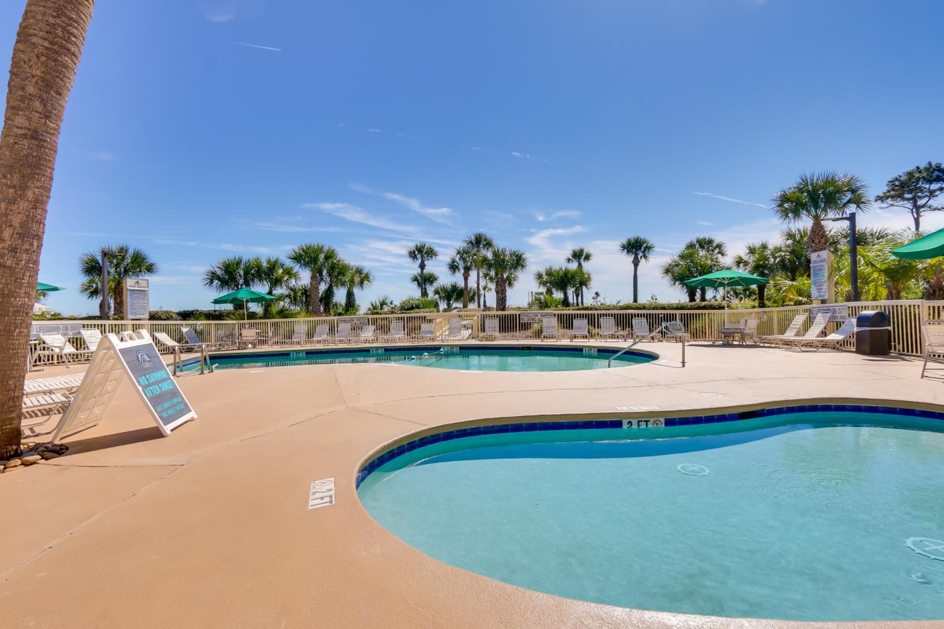 Oceanfront Condo! Breakers 210 with Sunrise Views