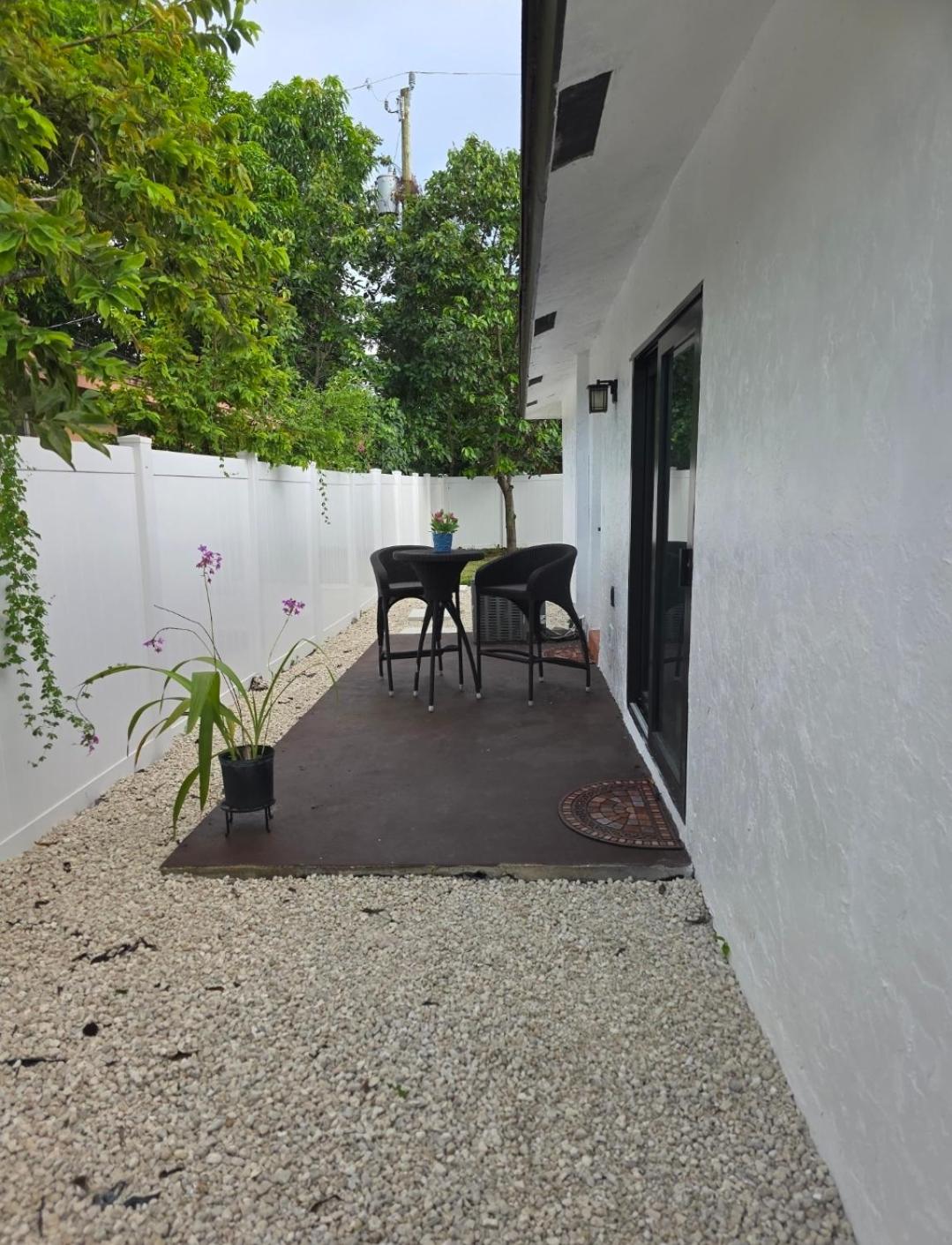 Delray Beach Sunshine - 5 minutes from beach!