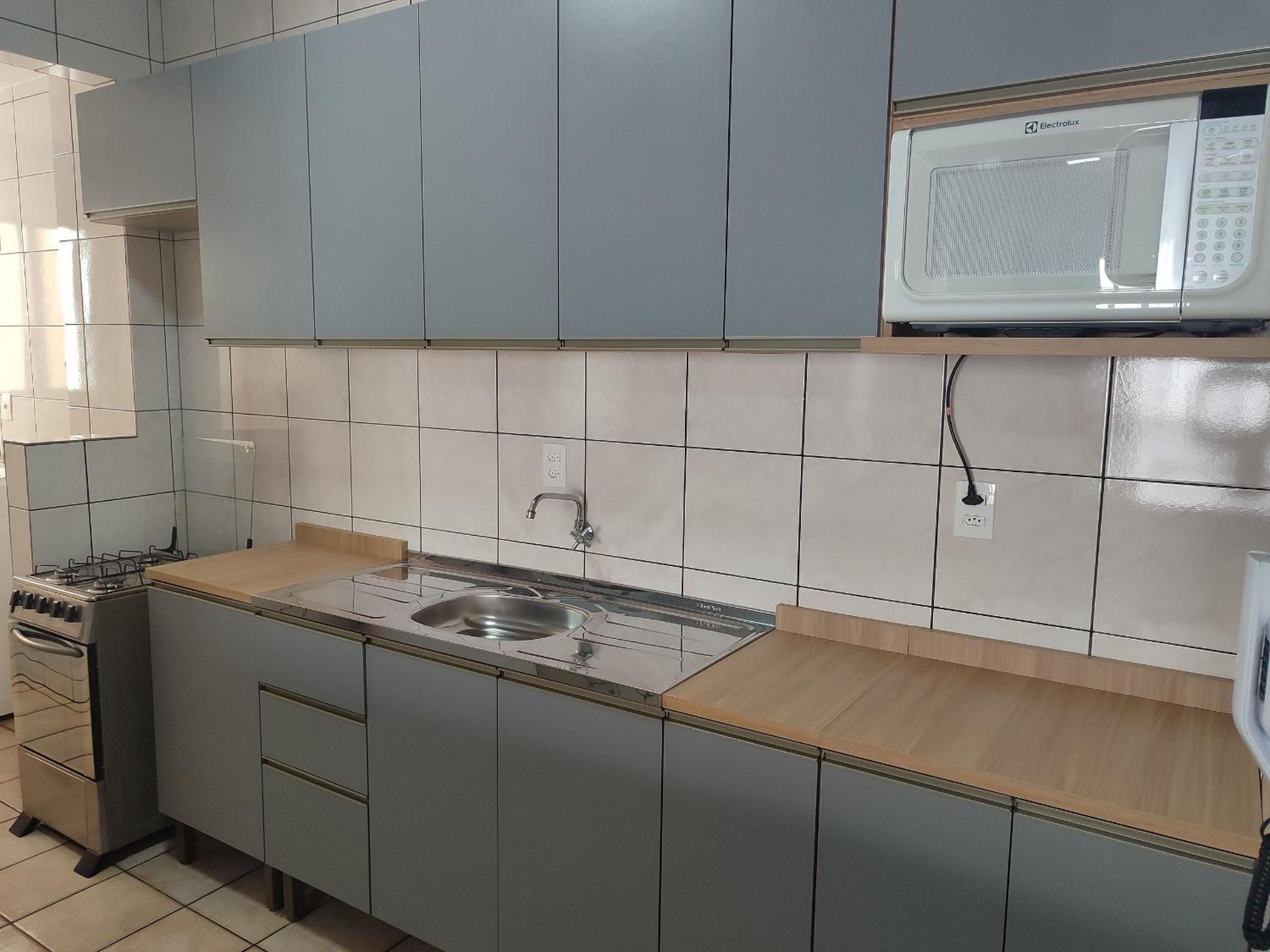 Fully equipped apartments in Meia Praia, 150m from the sea - EOOs